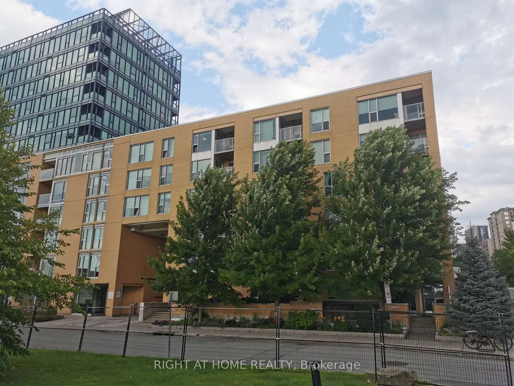 250 Lett Street, #117