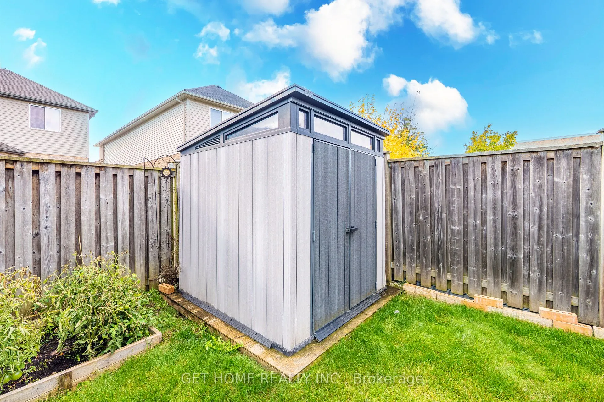 80 Wilkie Crescent