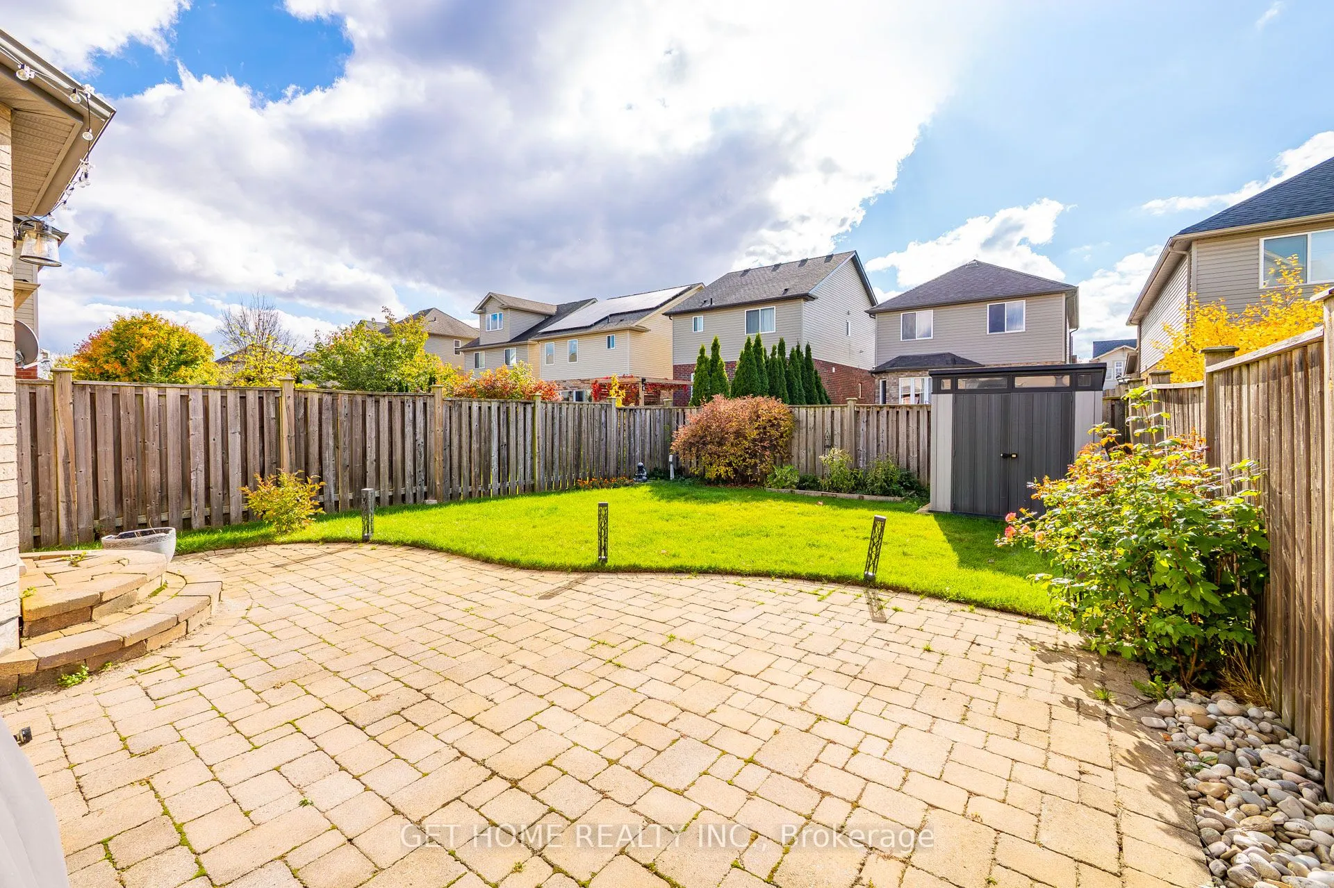 80 Wilkie Crescent