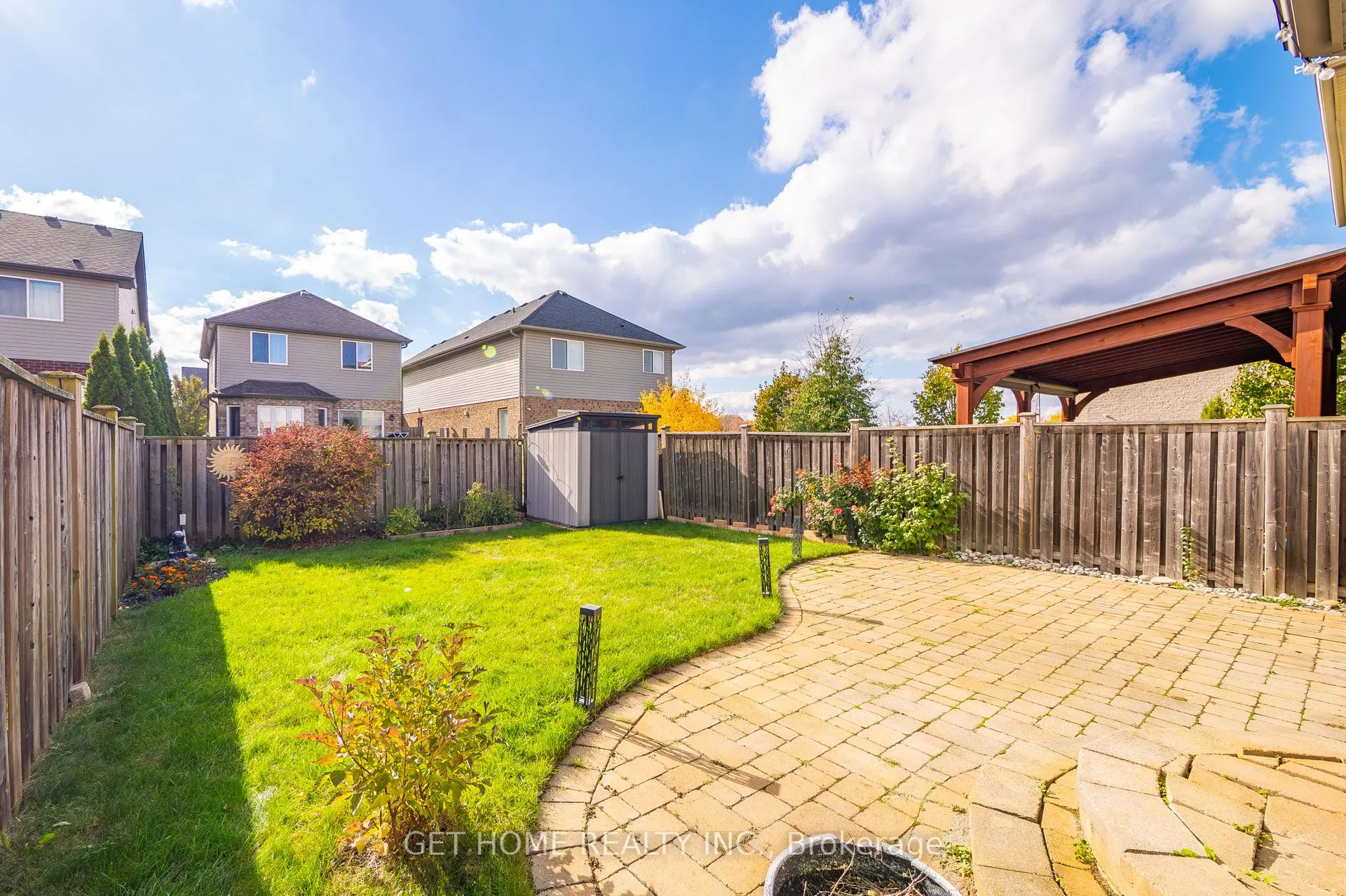 80 Wilkie Crescent