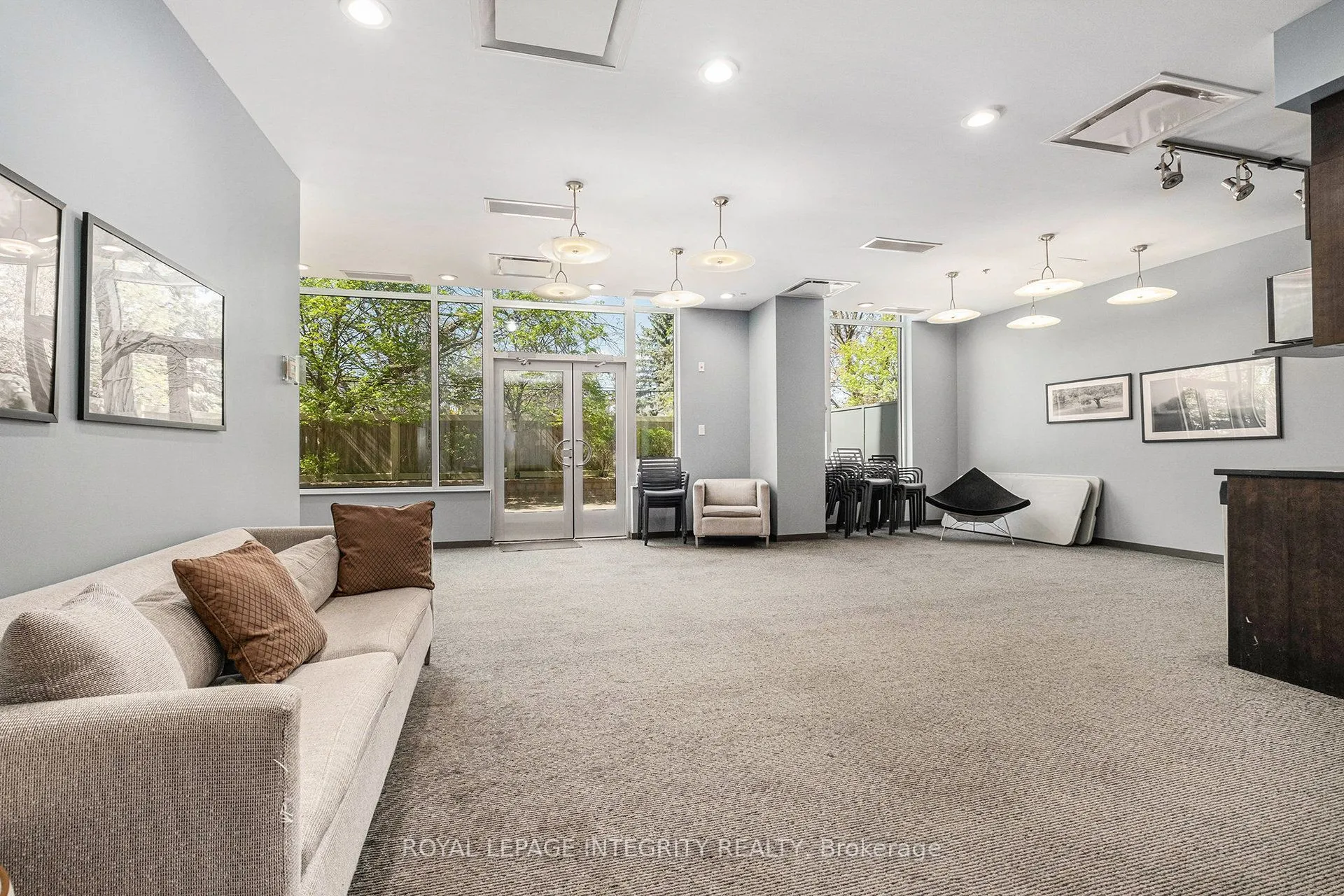 101 Richmond Road, #615