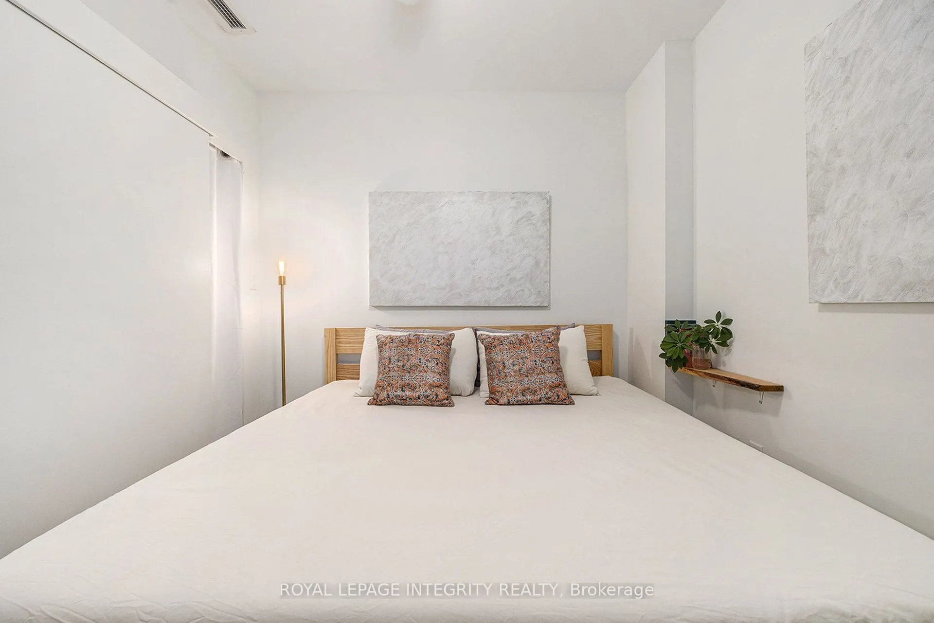101 Richmond Road, #615