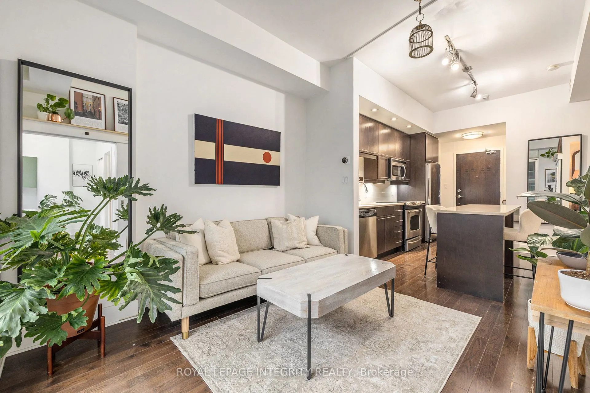 101 Richmond Road, #615