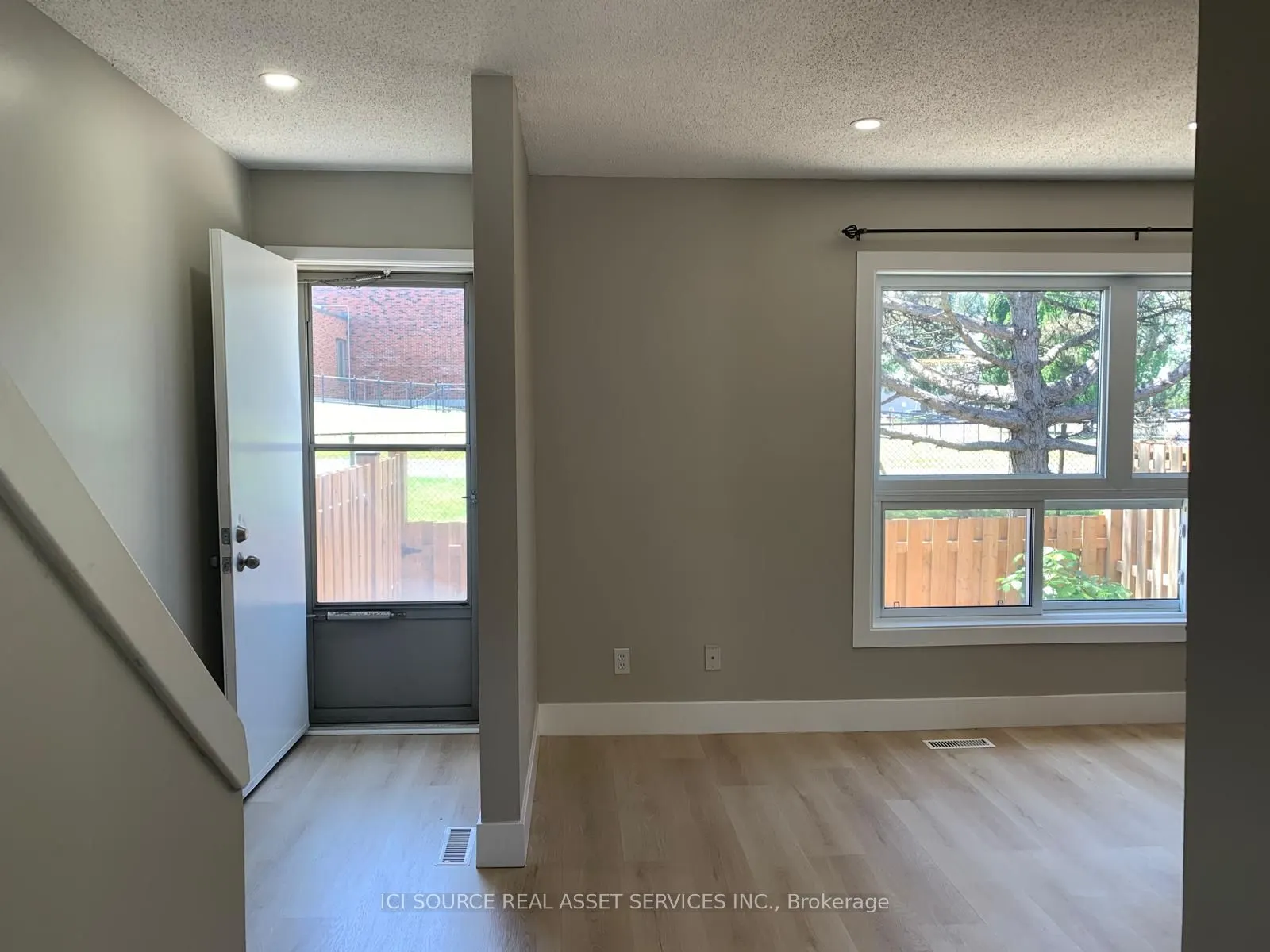 75 Ansondale Road, #14