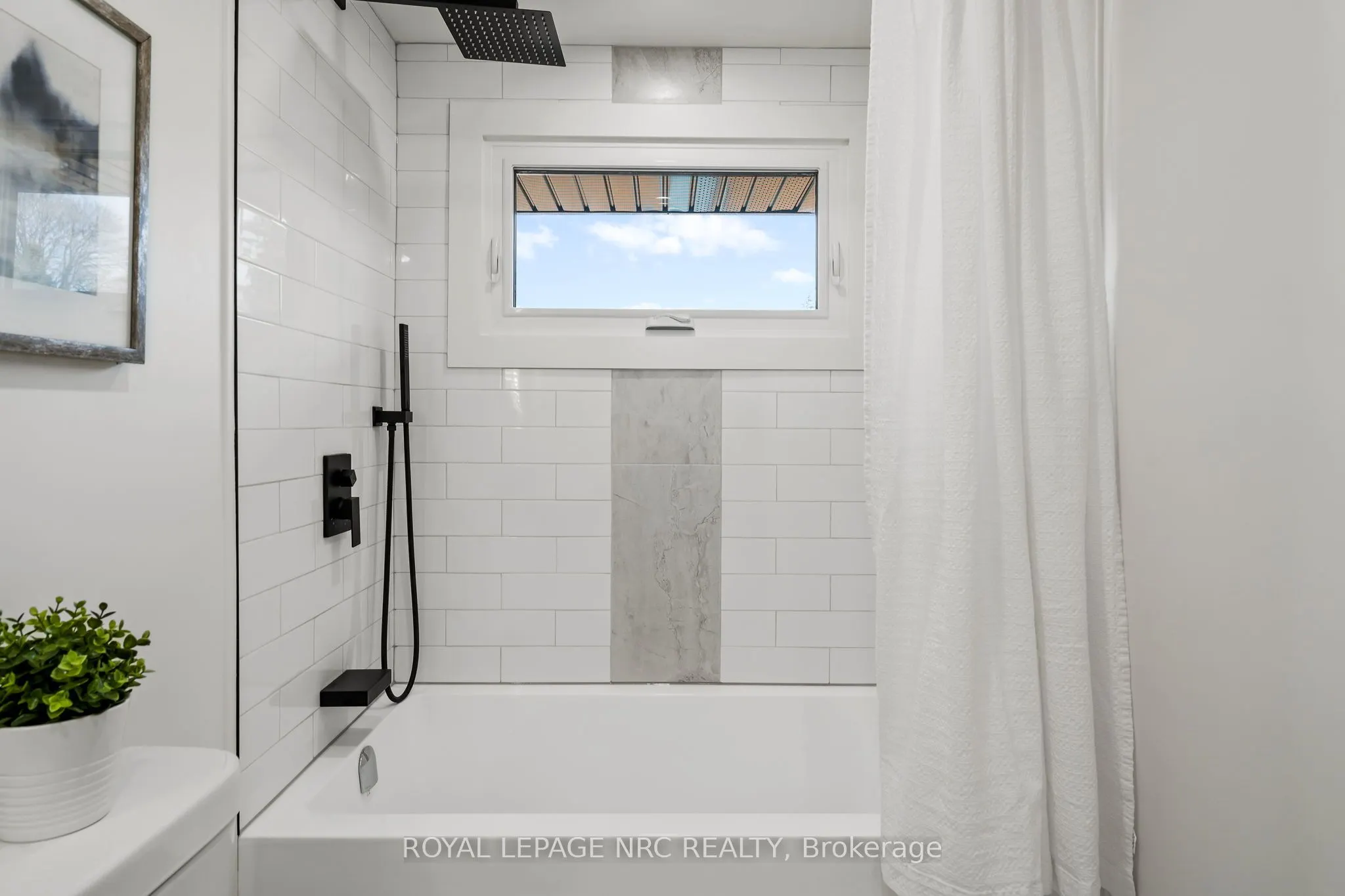 4908 Pettit Avenue, #Upper