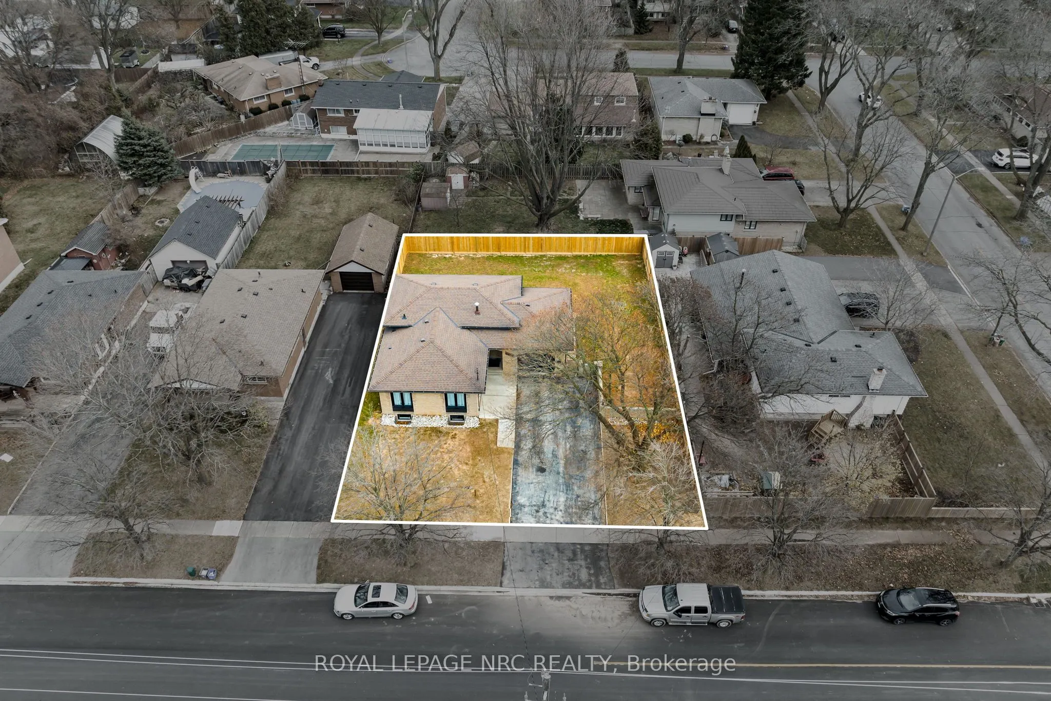 4908 Pettit Avenue, #Upper