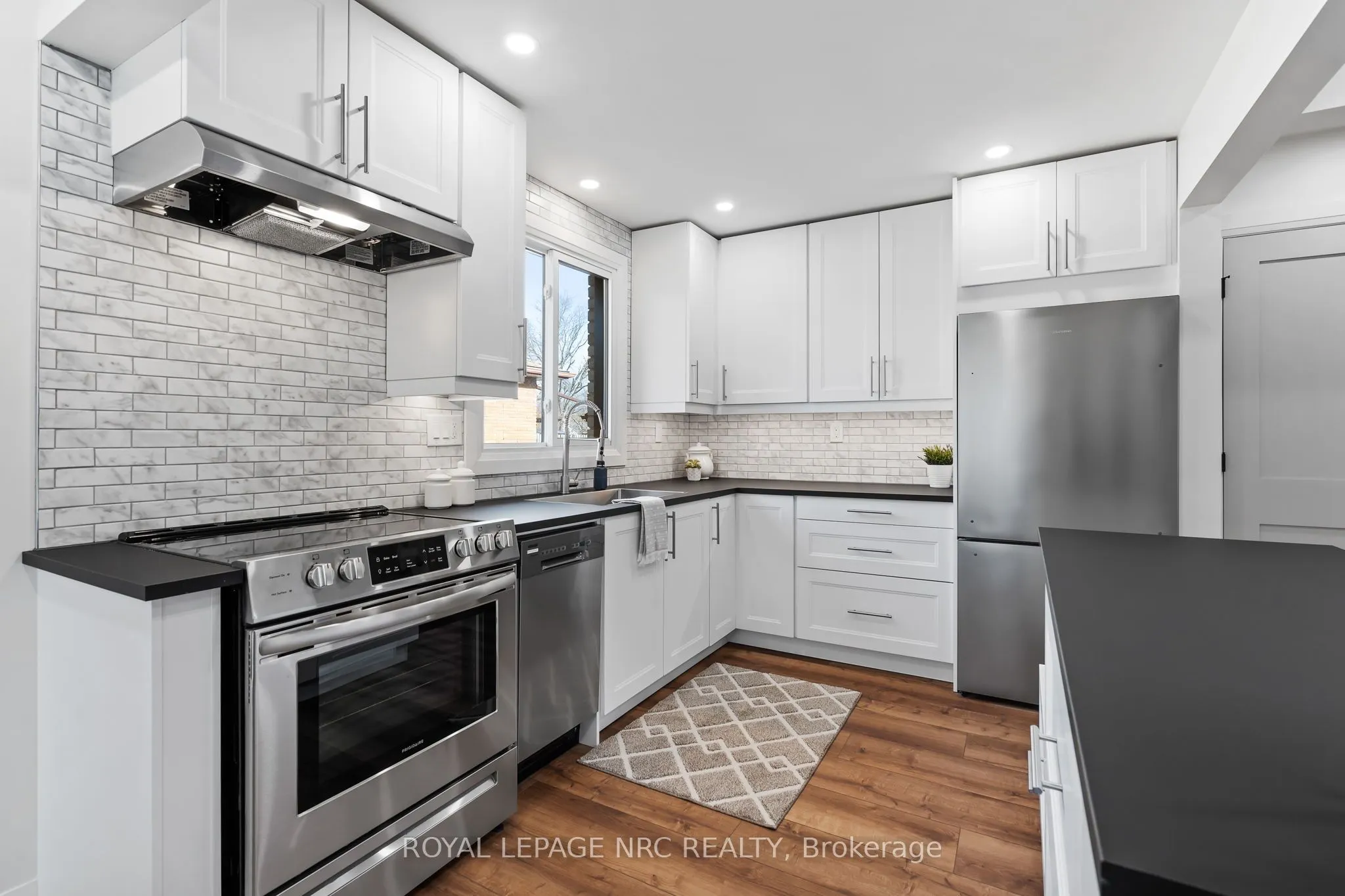 4908 Pettit Avenue, #Upper