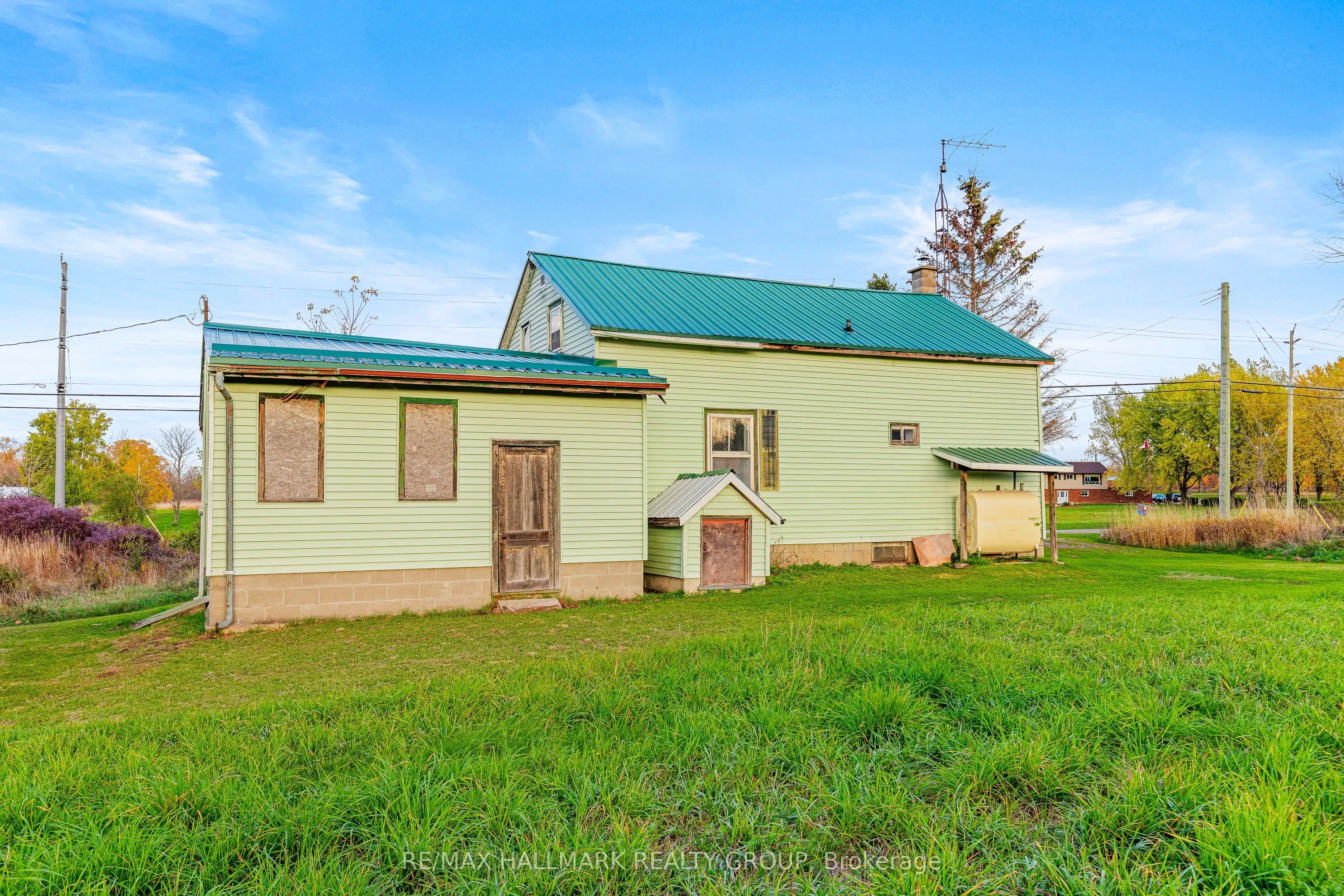 310 County Rd 5 Road