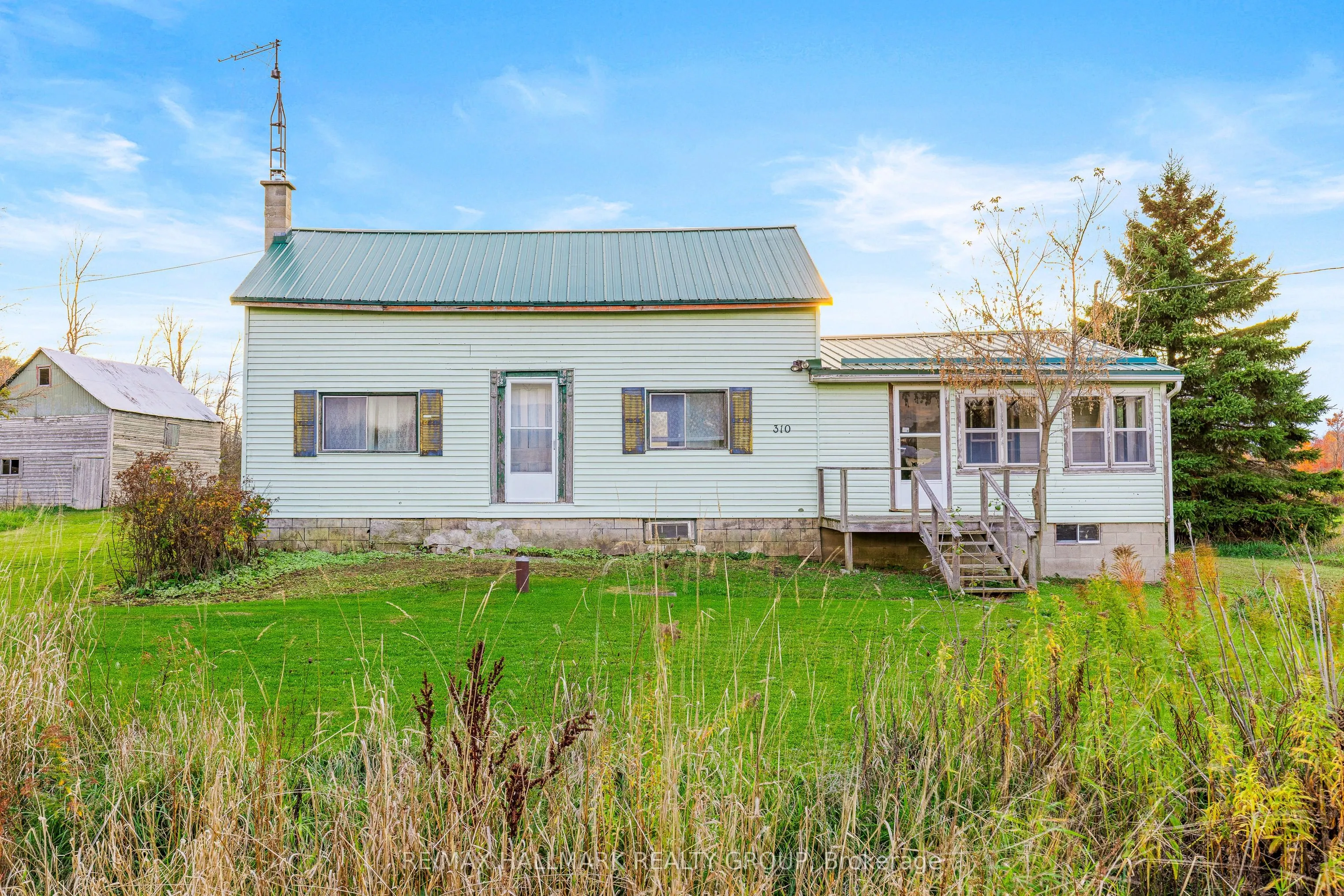 310 County Rd 5 Road