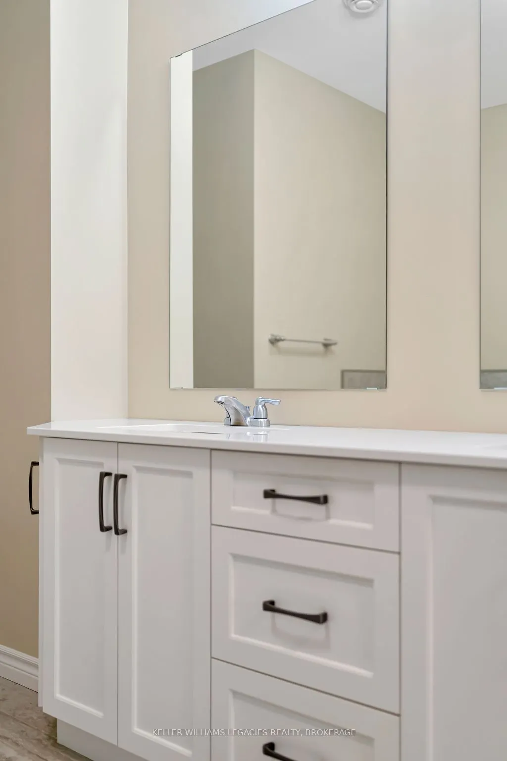 199 Front Street, #510