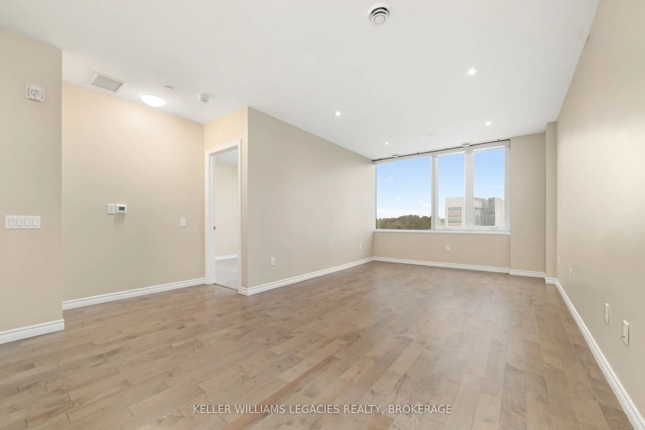 199 Front Street, #510