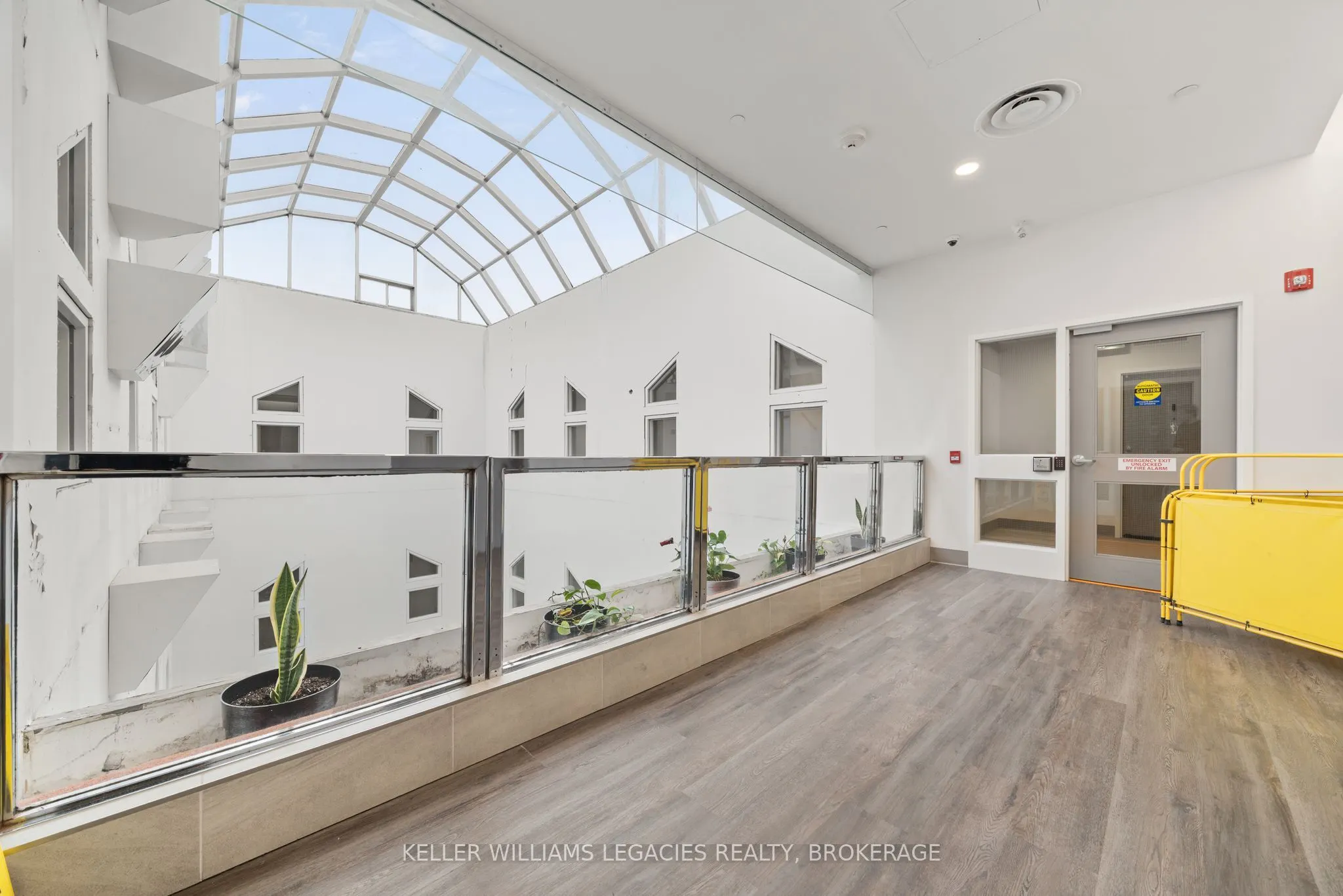 199 Front Street, #510