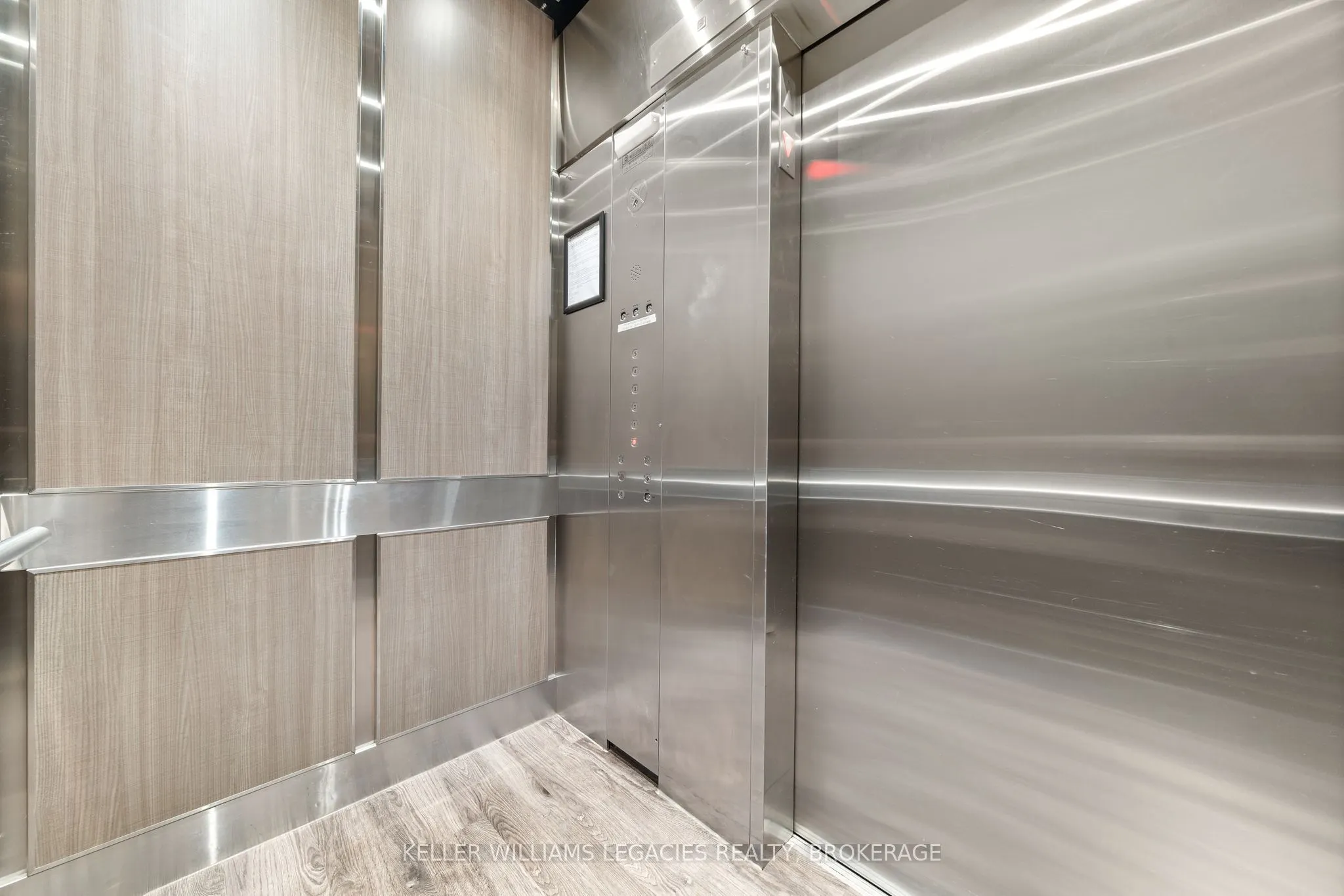 199 Front Street, #510