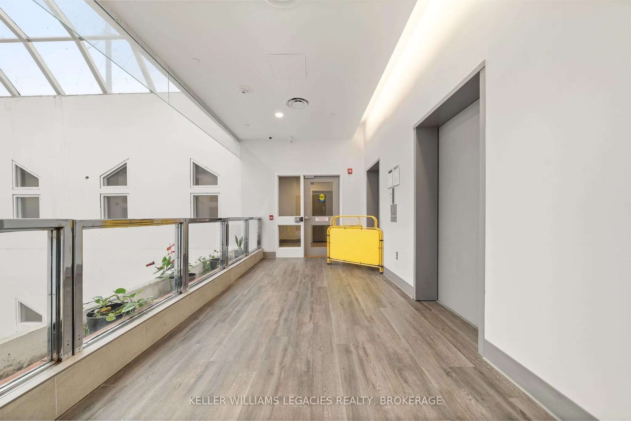 199 Front Street, #510