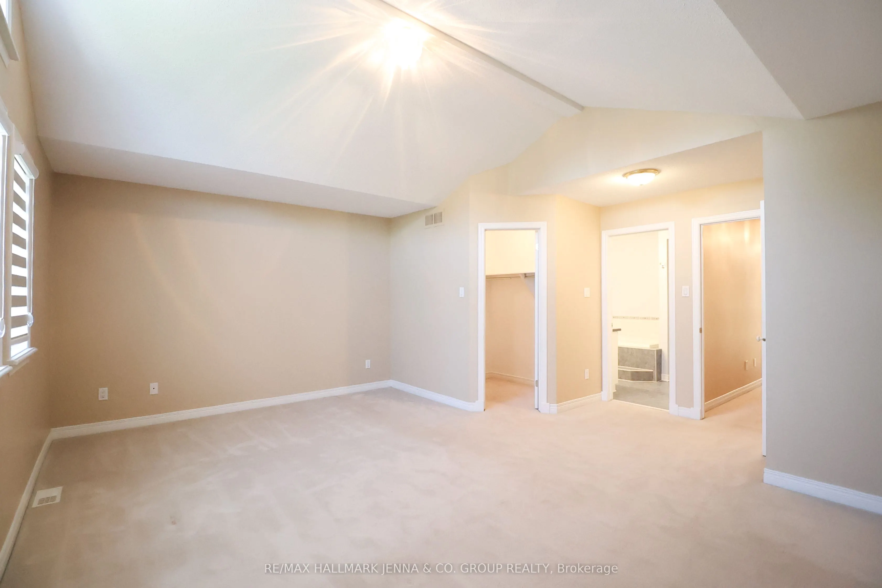 6 Bellingham Place