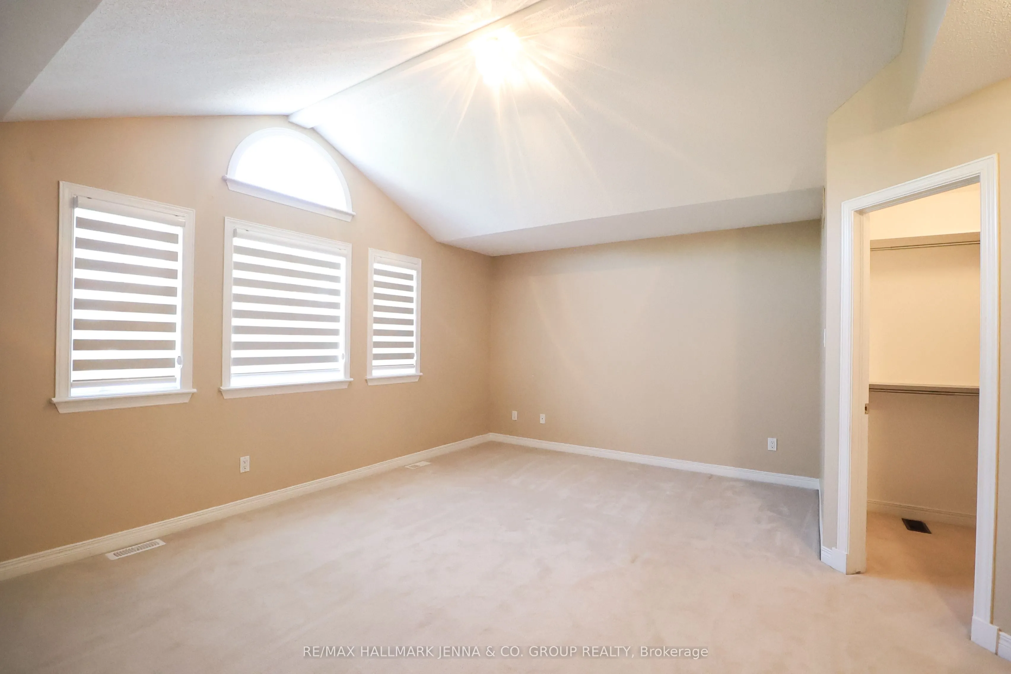 6 Bellingham Place