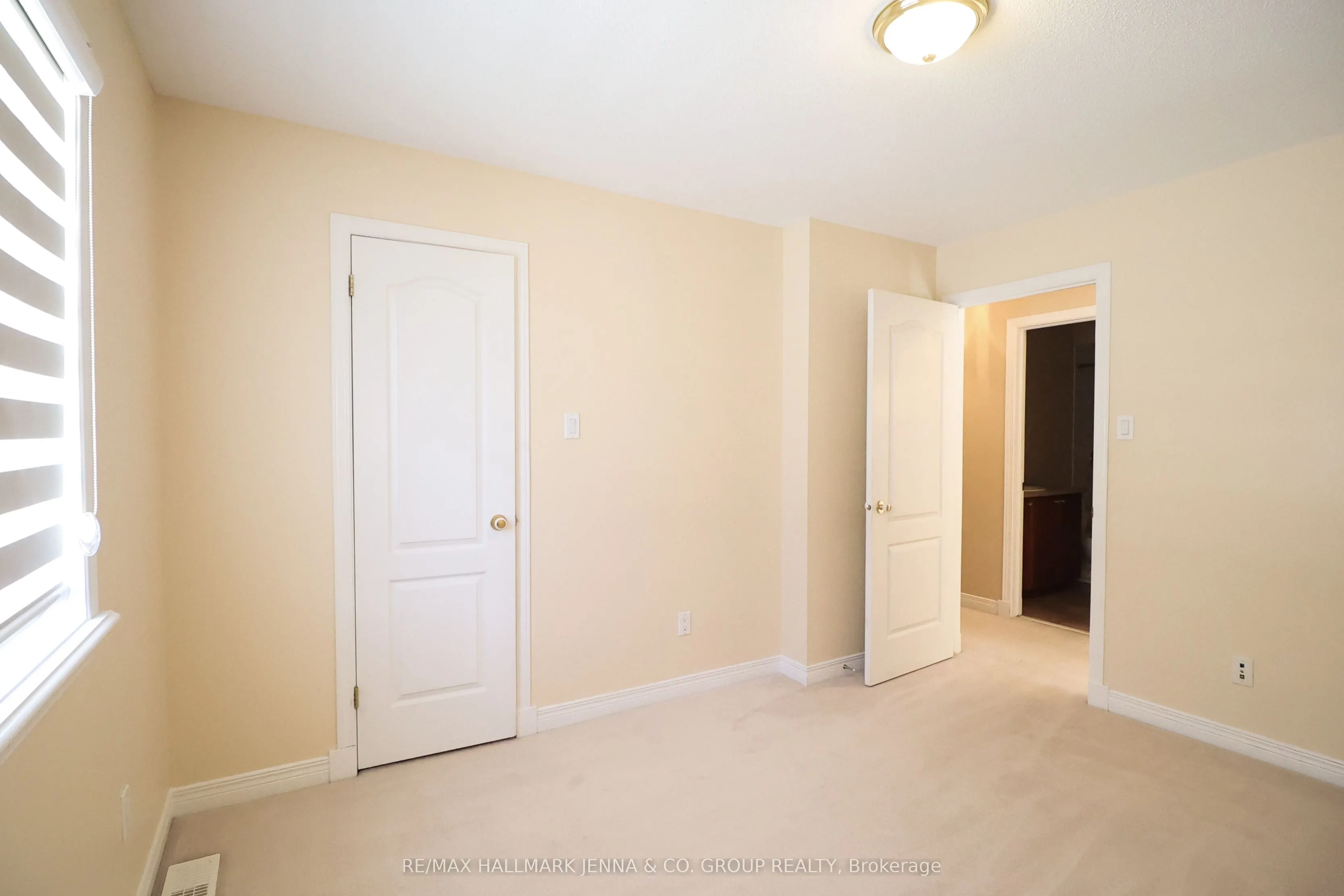 6 Bellingham Place