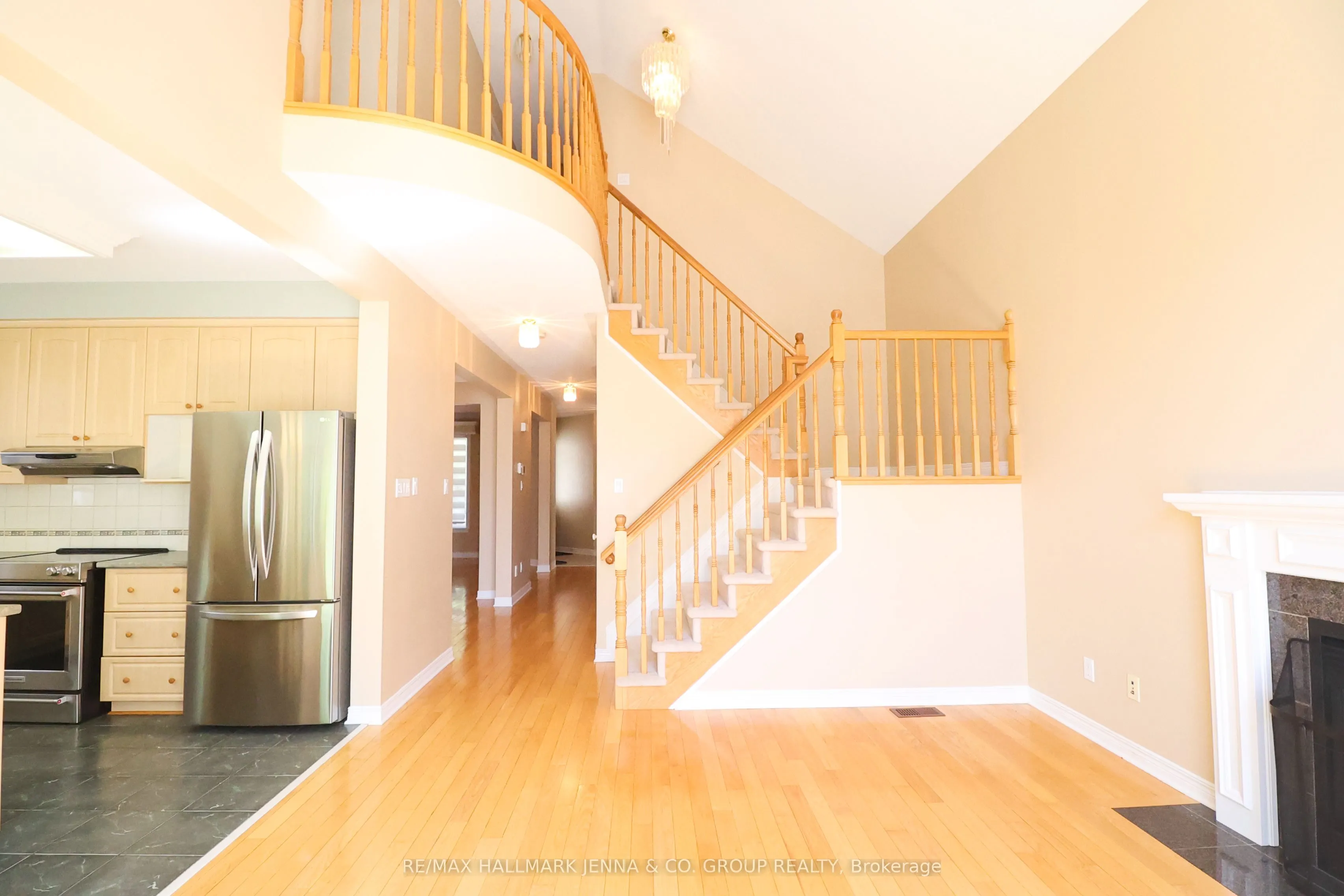 6 Bellingham Place