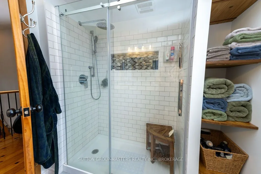 772 Stephentown Lane, #1