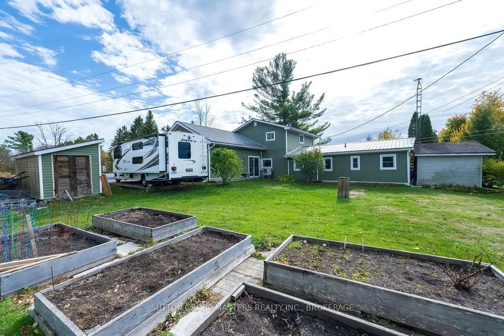 772 Stephentown Lane, #1