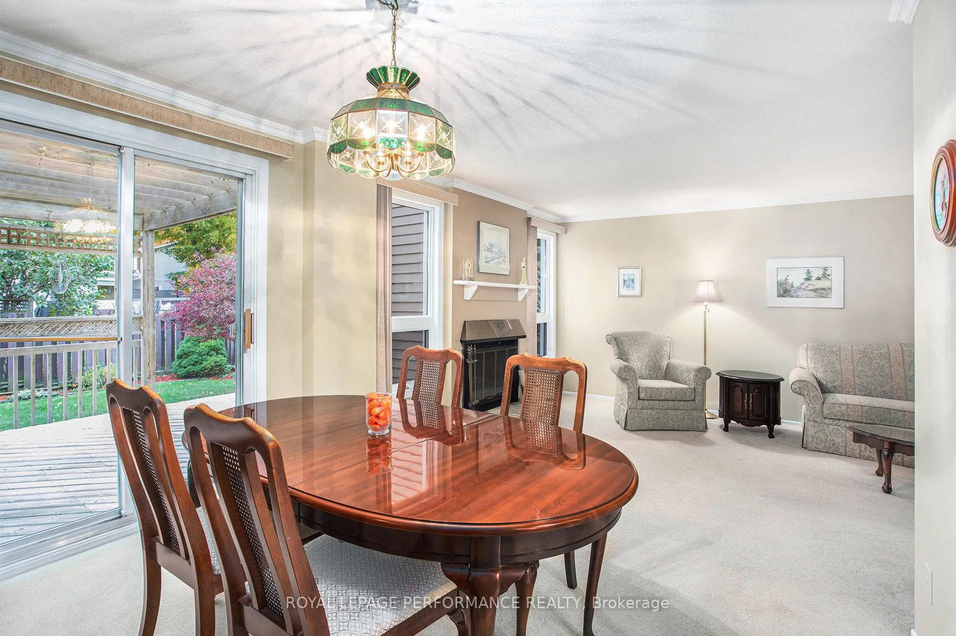 6097 Forestglen Crescent