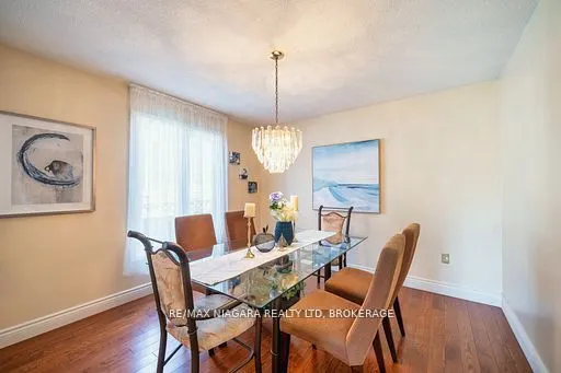 26 CRESTCOMBE Road