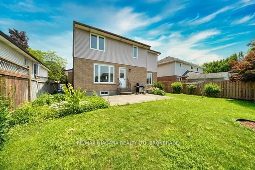 26 CRESTCOMBE Road