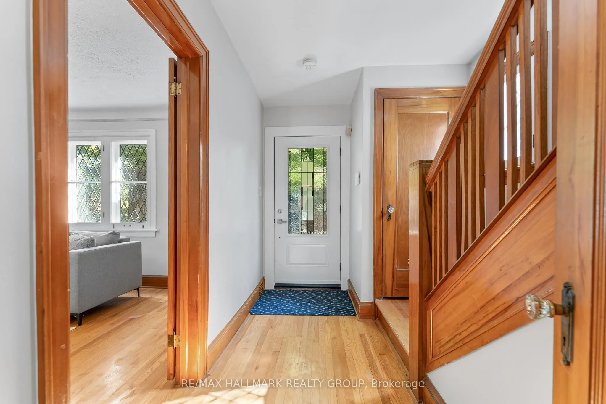 242 Harmer Avenue S