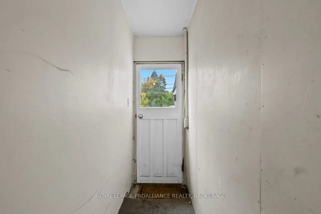 1348 Princess Street
