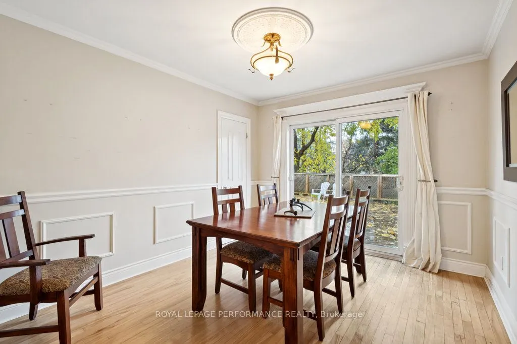 1834 Russell Road
