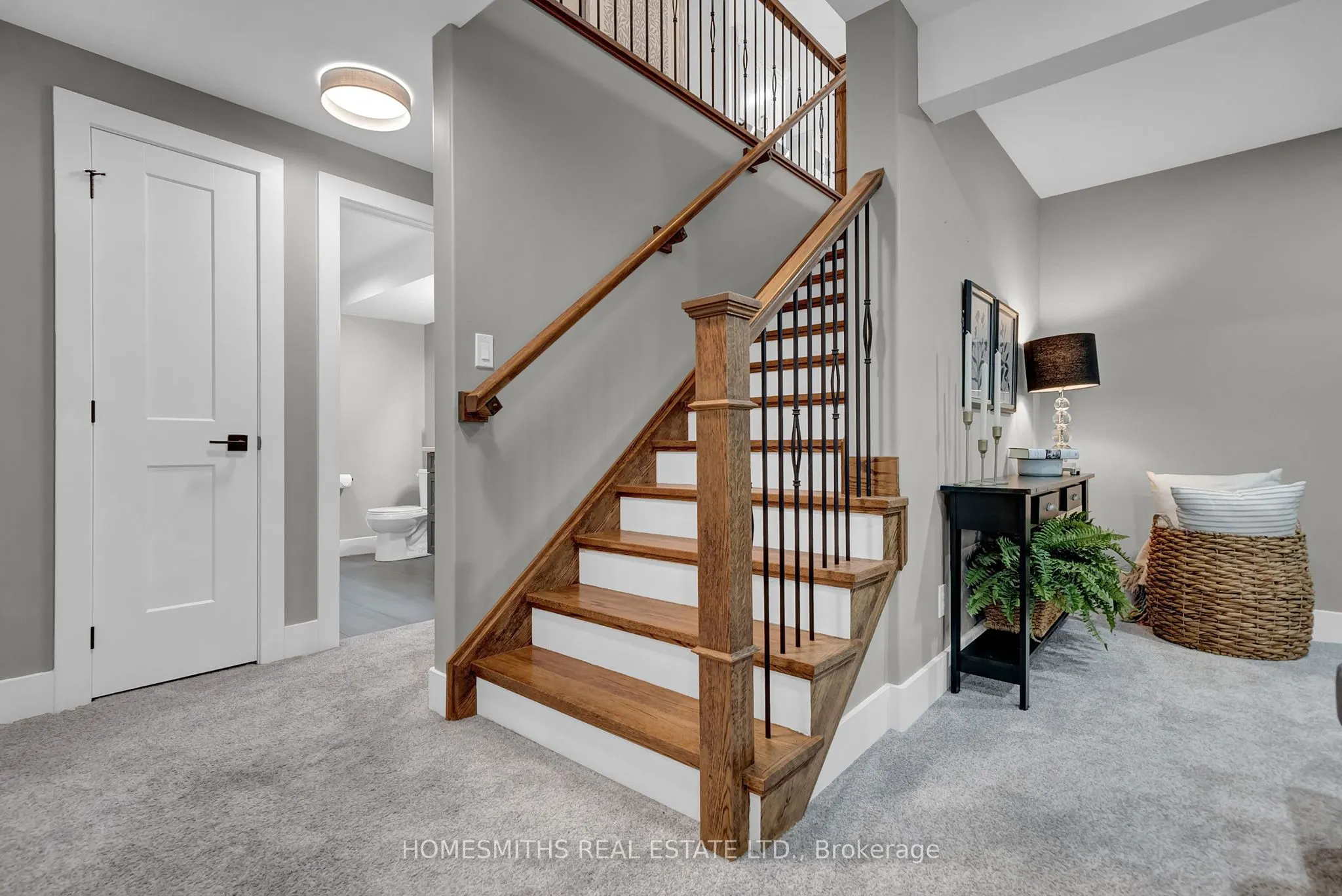 12 Riverside Trail