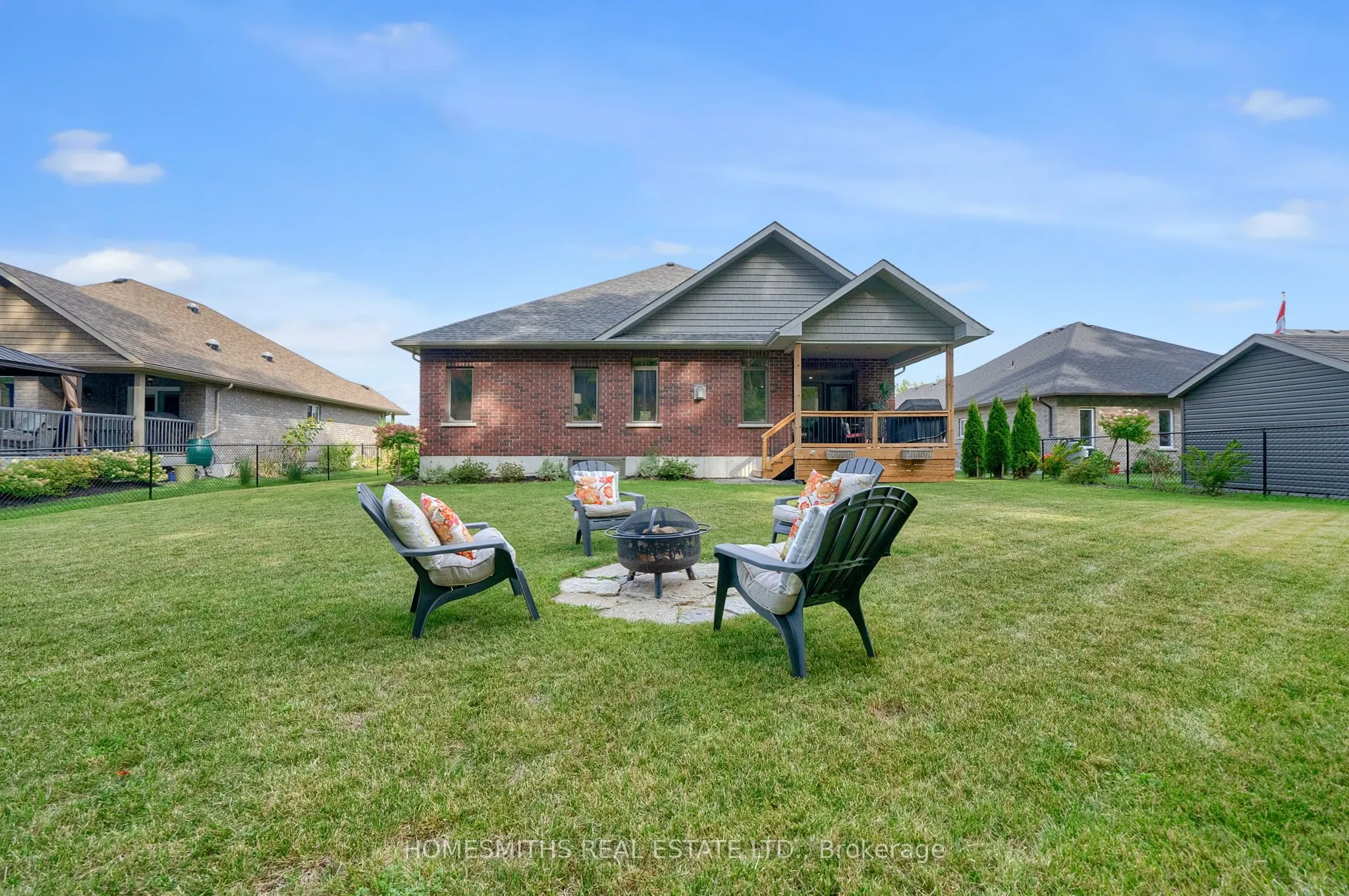 12 Riverside Trail