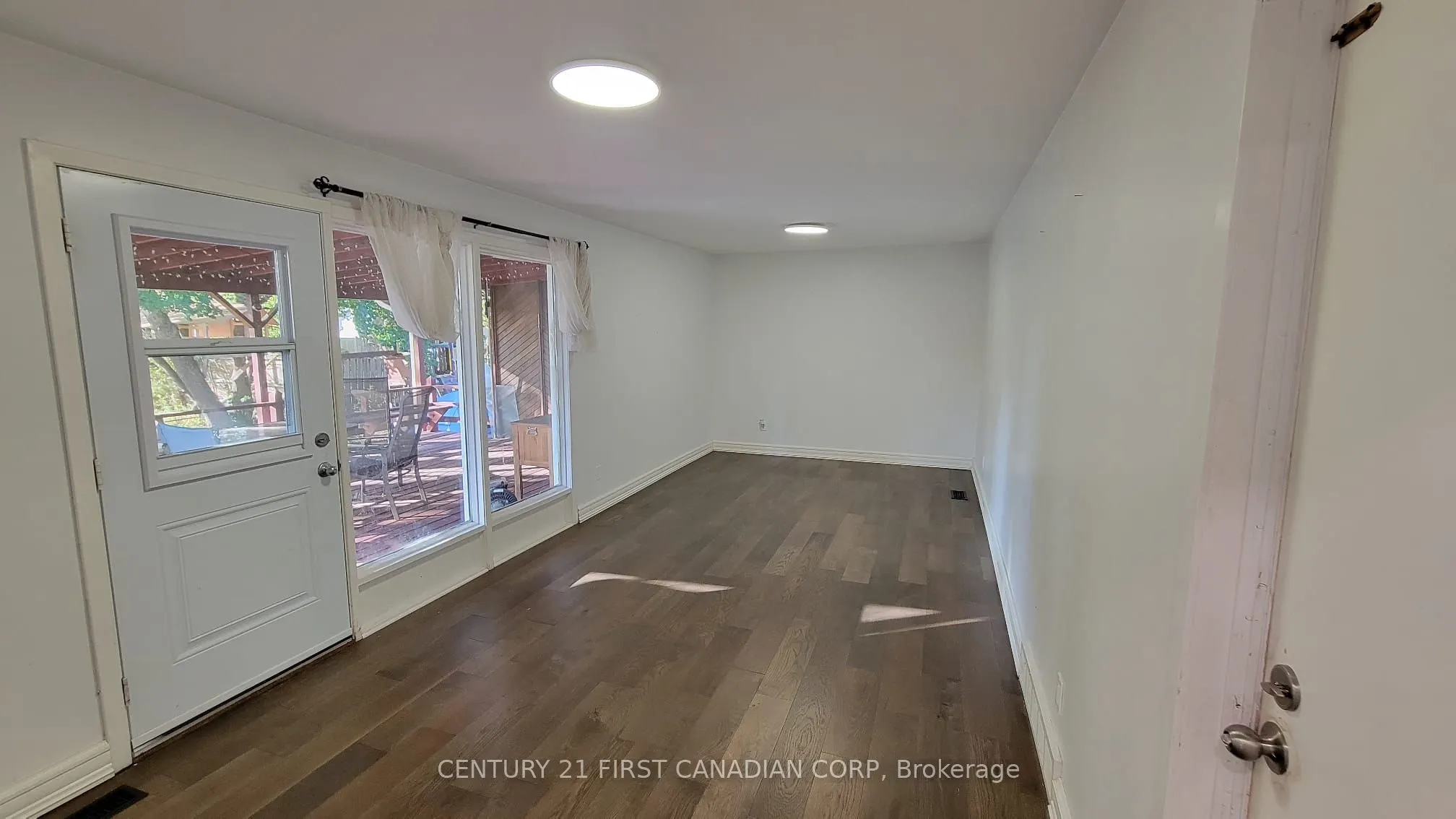 31 Notre Dame Court