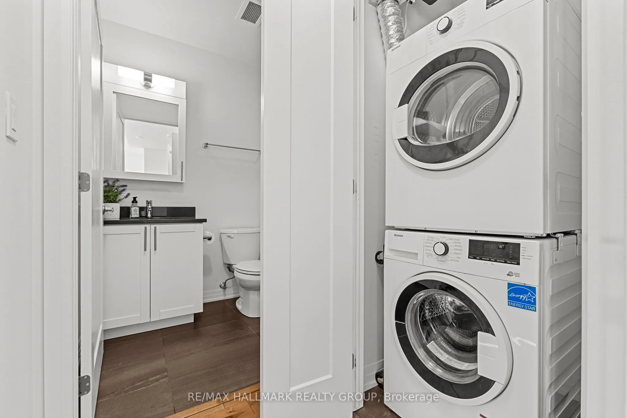 805 Carling Avenue, #4005