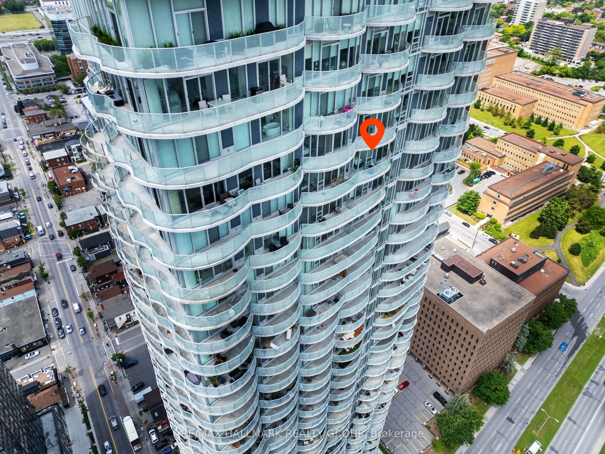 805 Carling Avenue, #4005