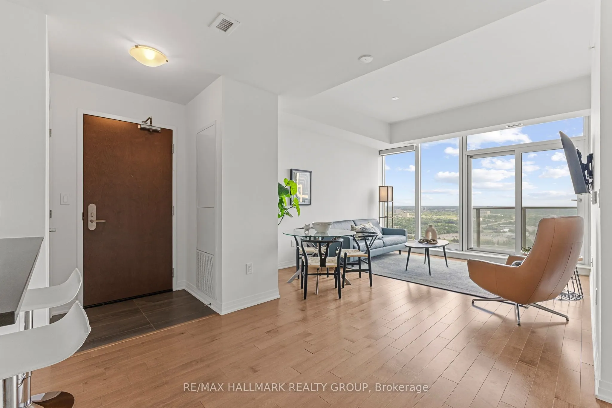 805 Carling Avenue, #4005
