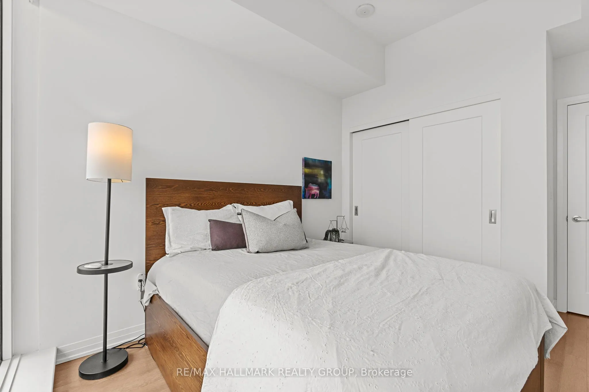 805 Carling Avenue, #4005
