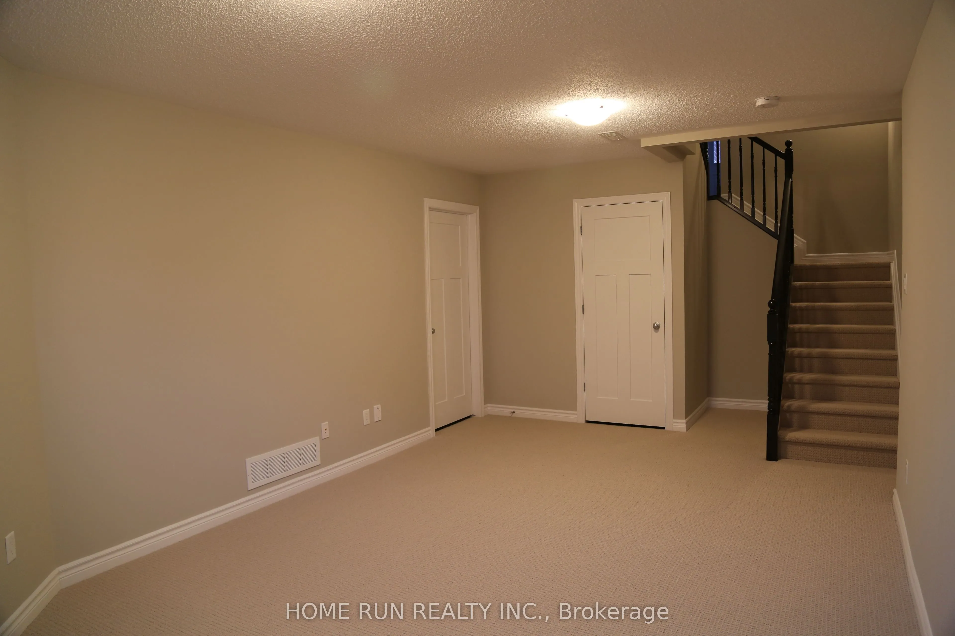 230 Mancini Way