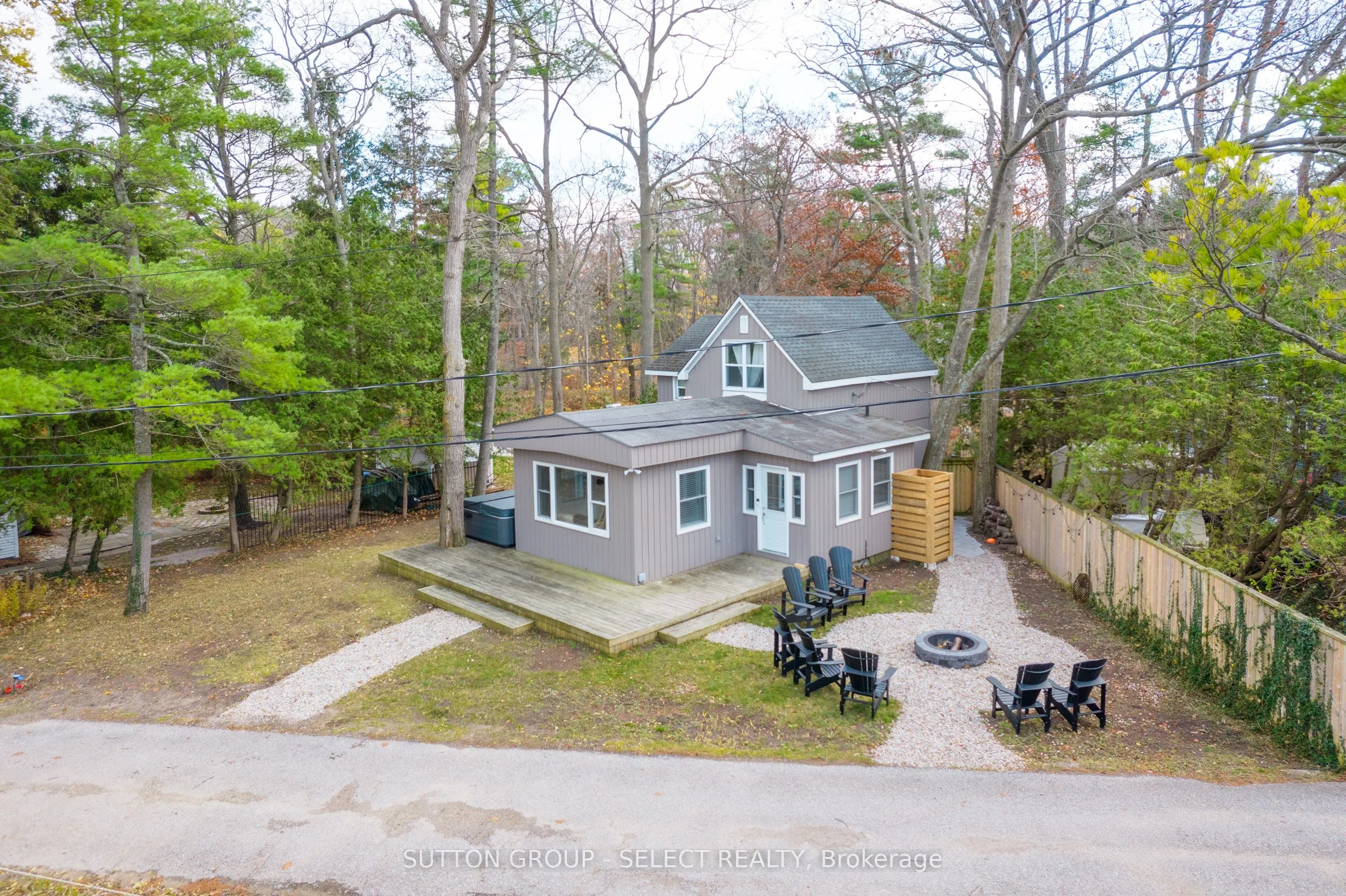 42 SHORELINE Drive