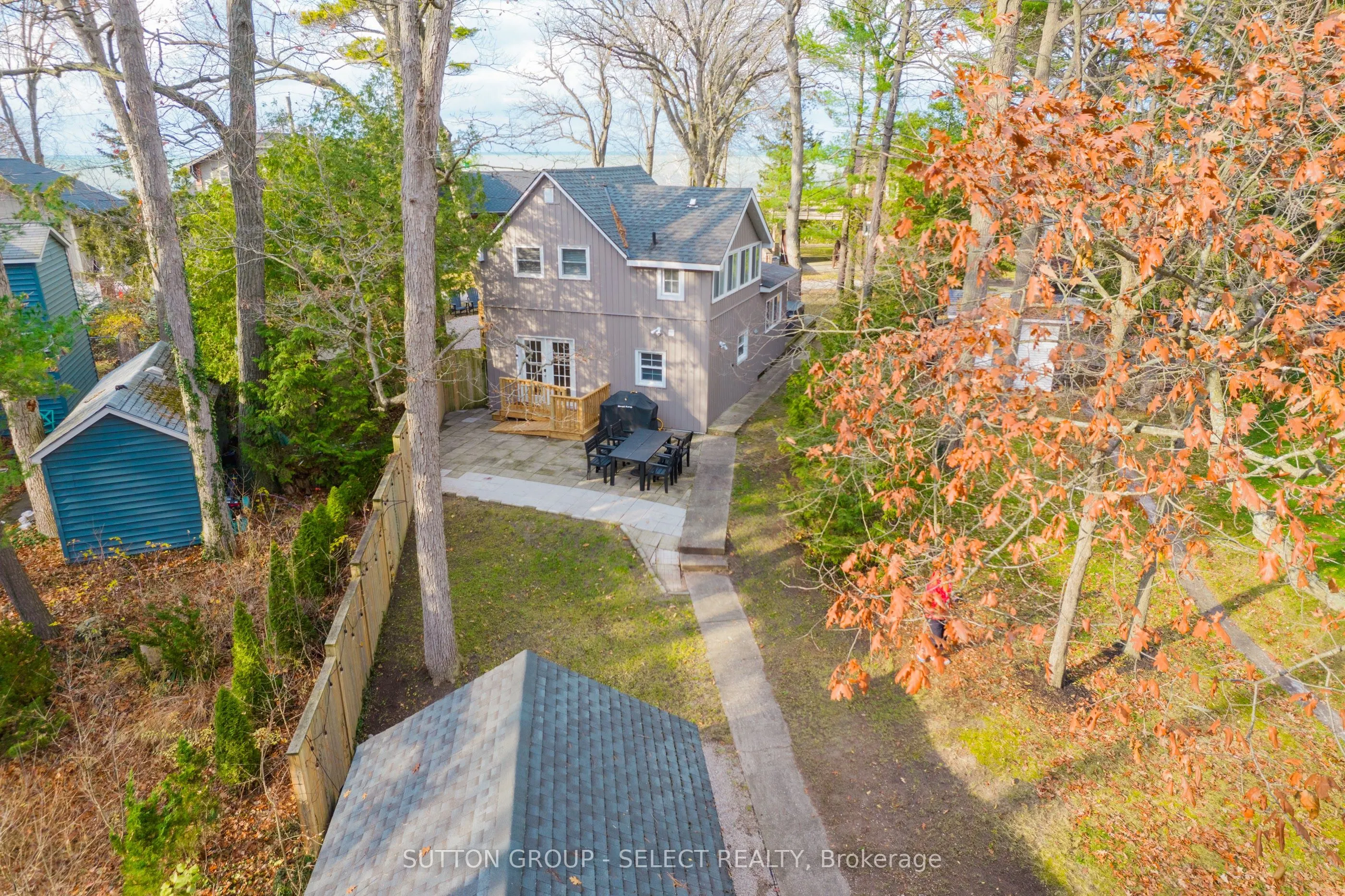 42 SHORELINE Drive
