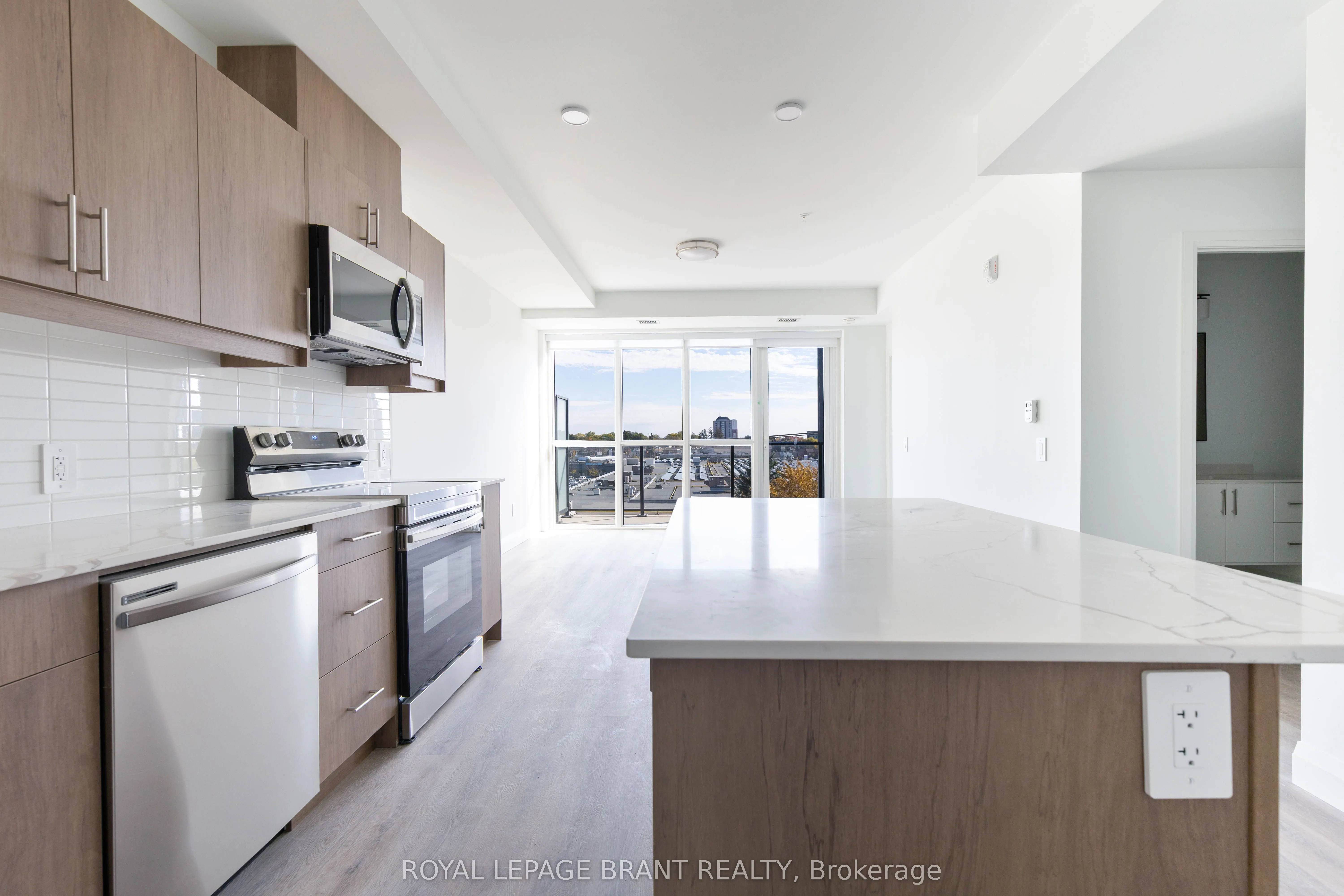 1333 Weber Street E, #403