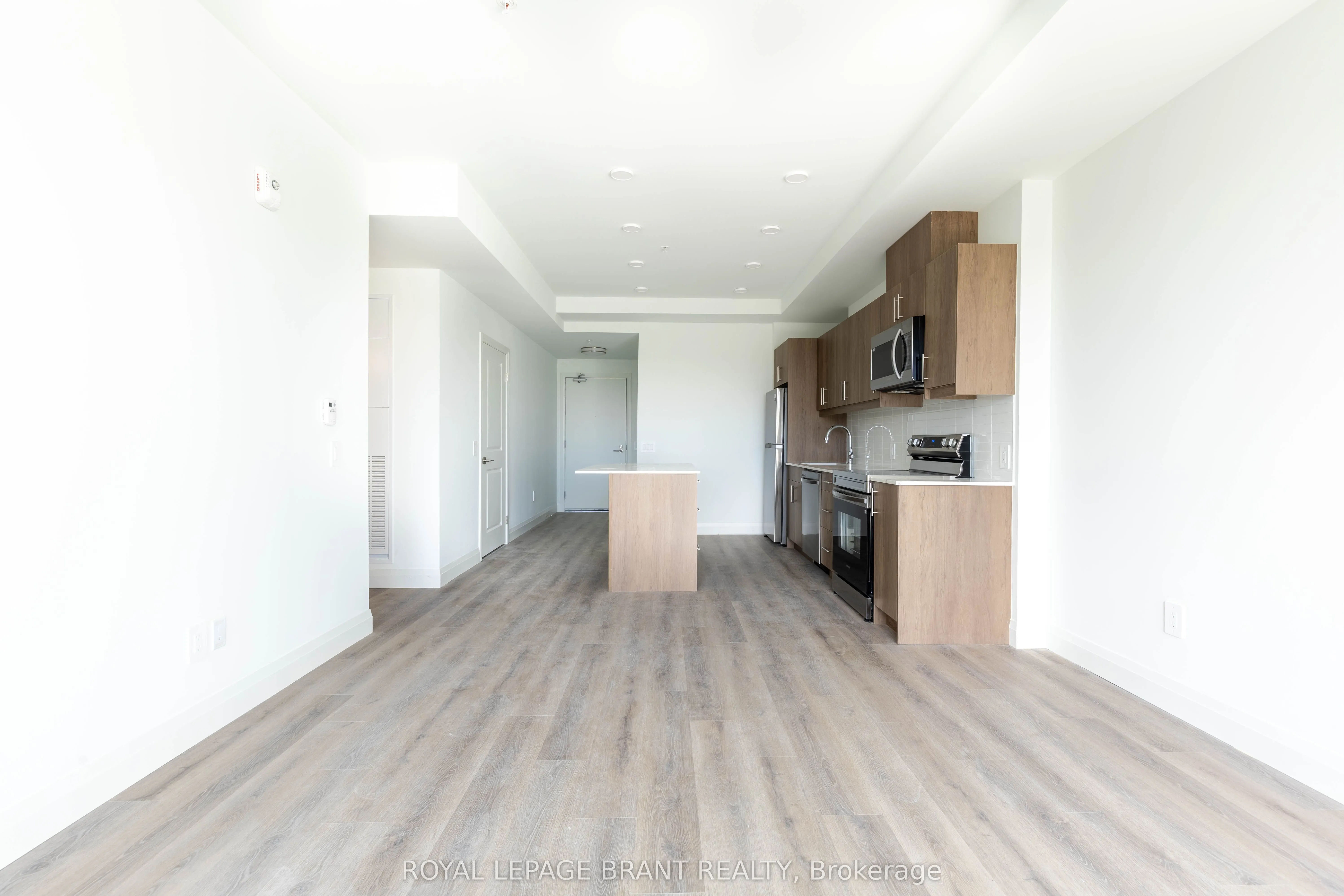 1333 Weber Street E, #403