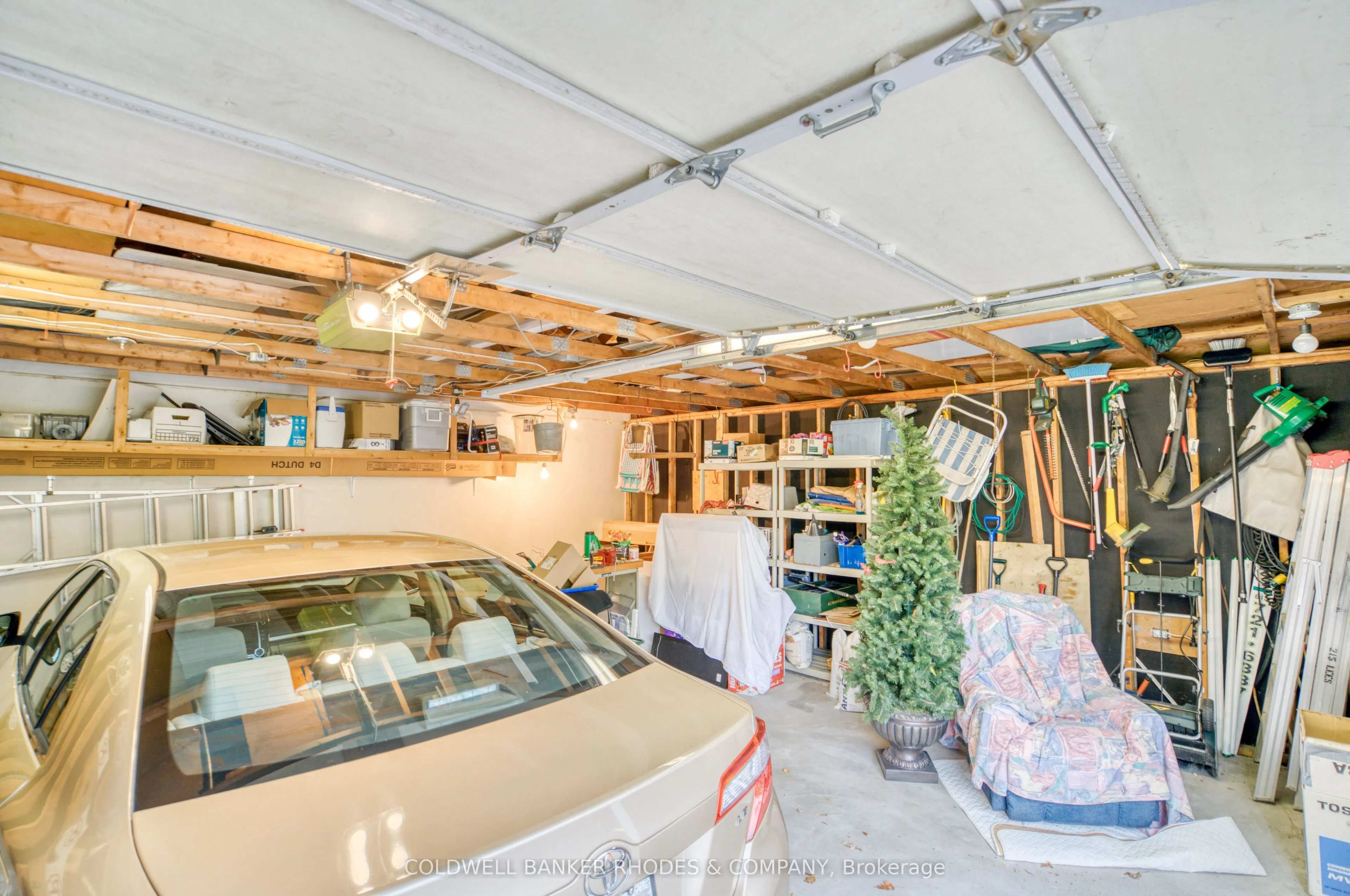 118 Robinson Avenue