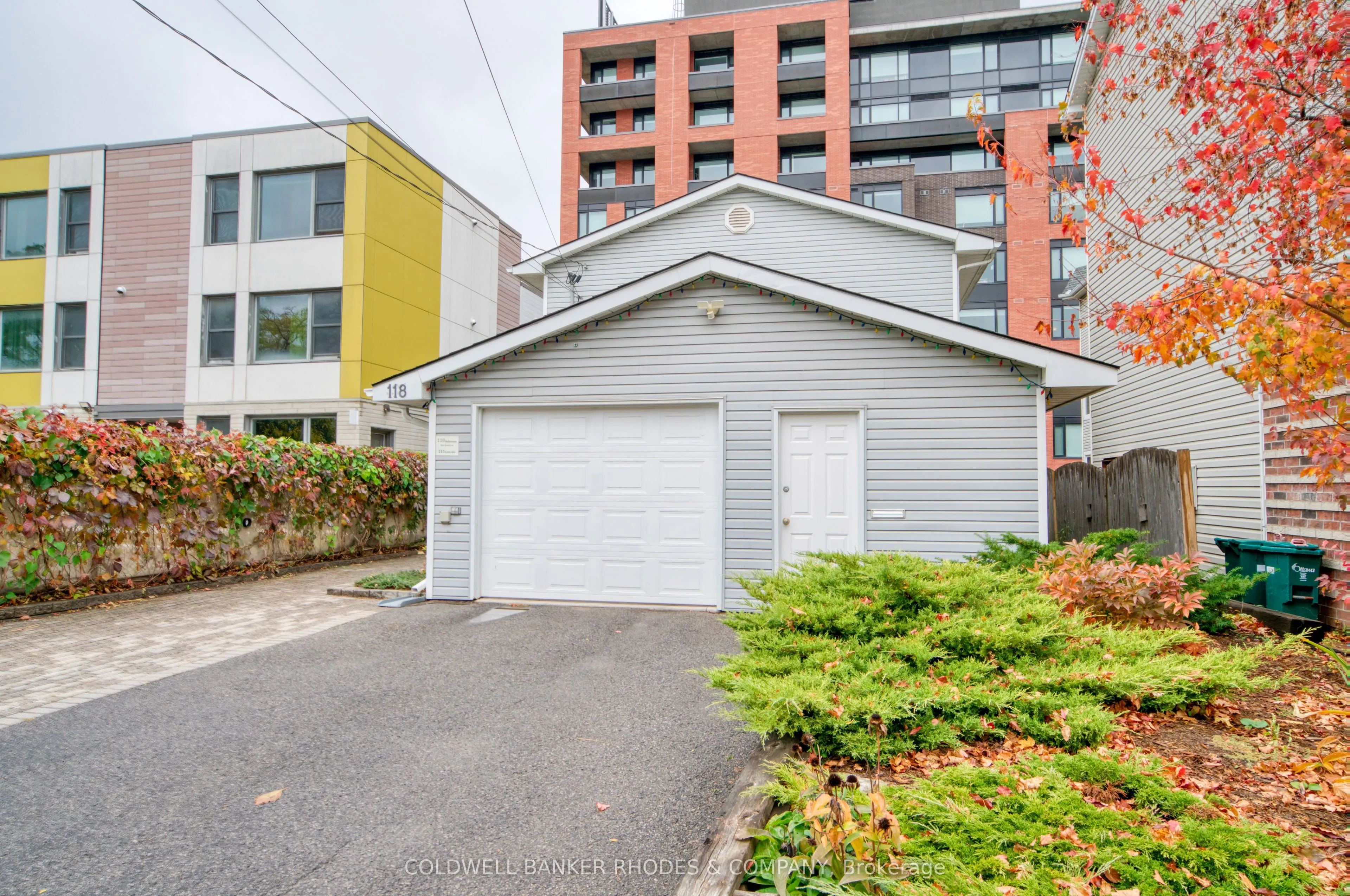118 Robinson Avenue