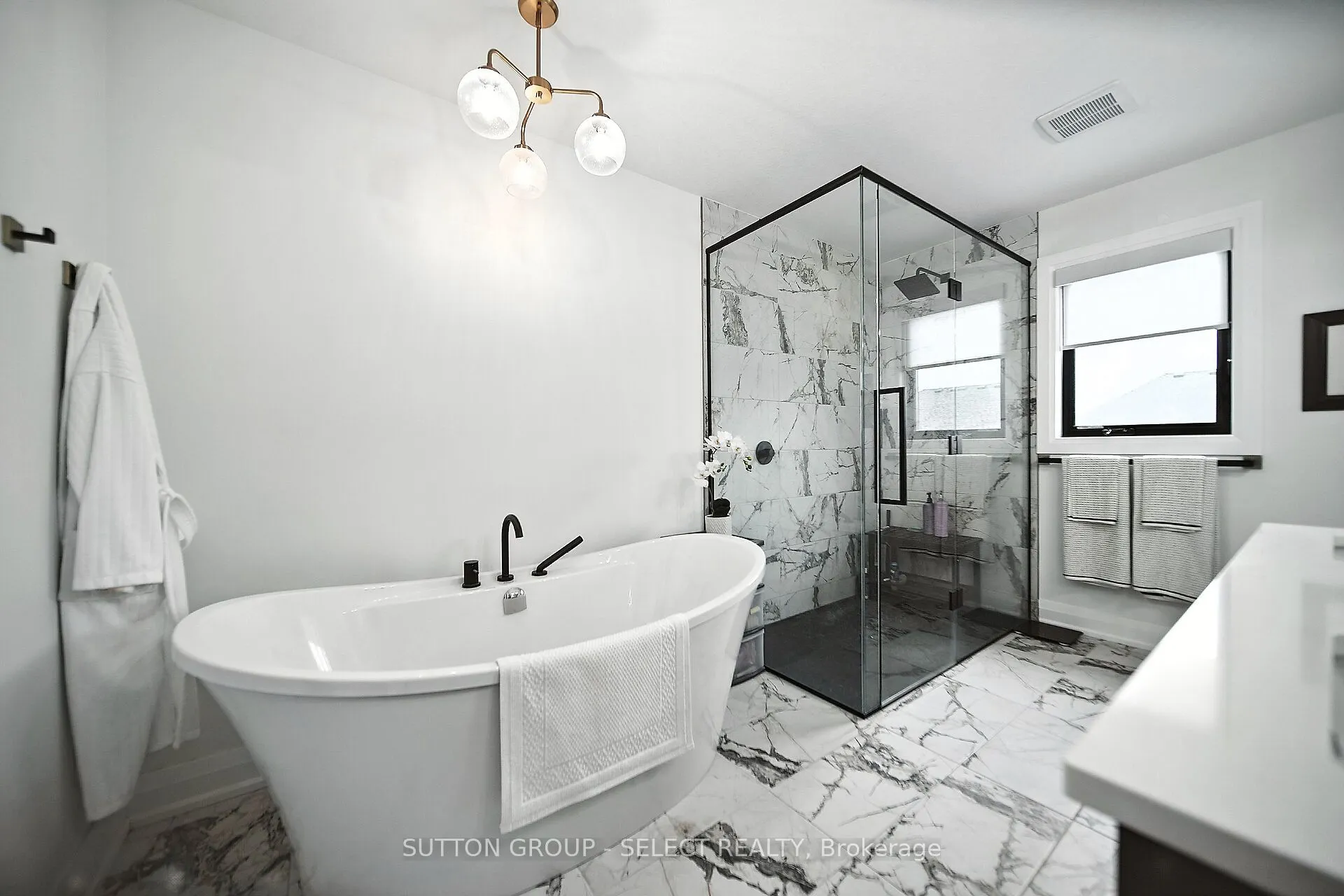 1894 Fountain Grass Drive
