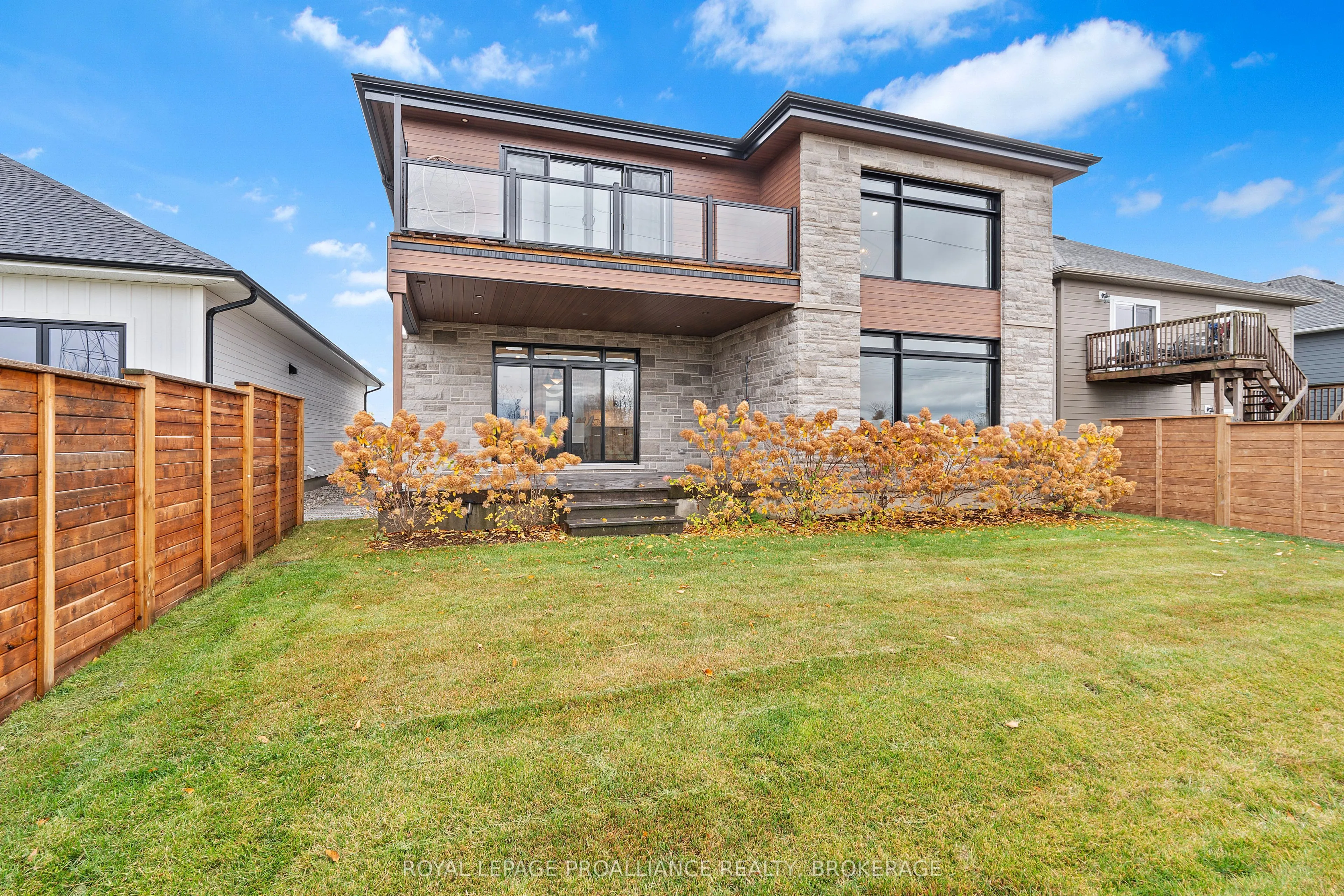 832 Windermere Drive