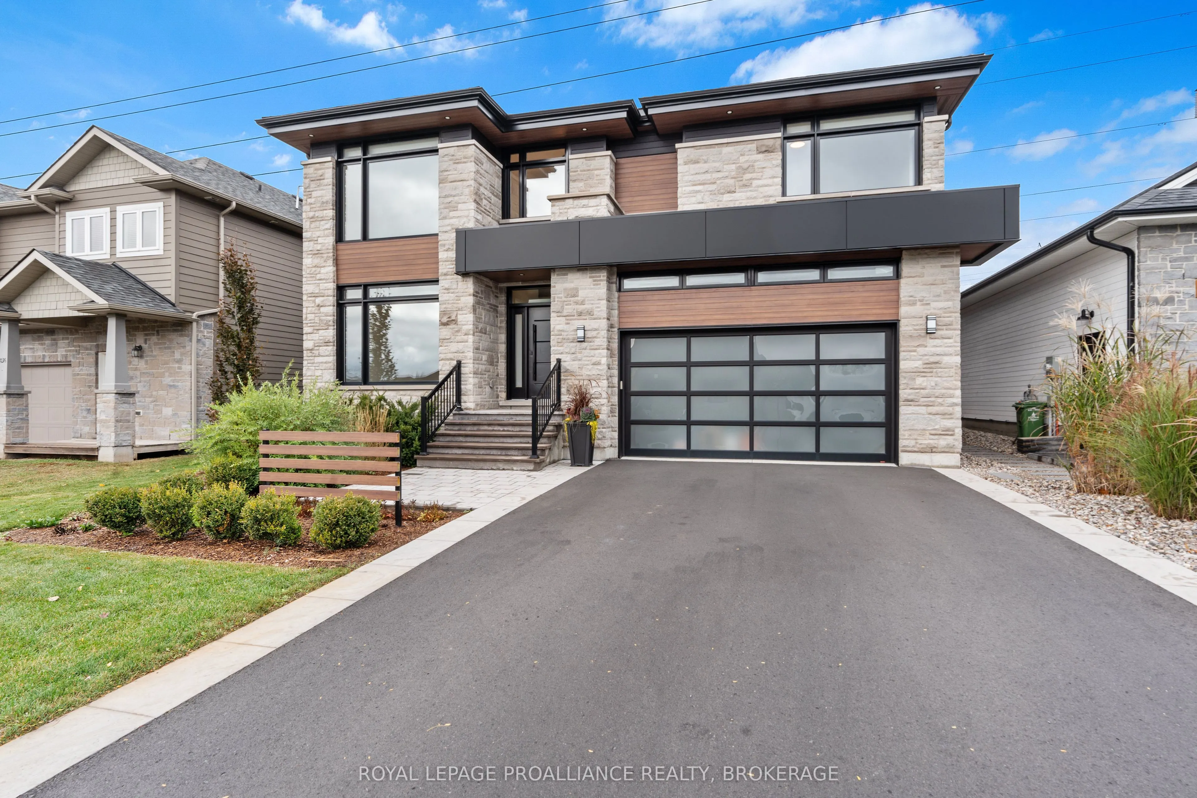 832 Windermere Drive