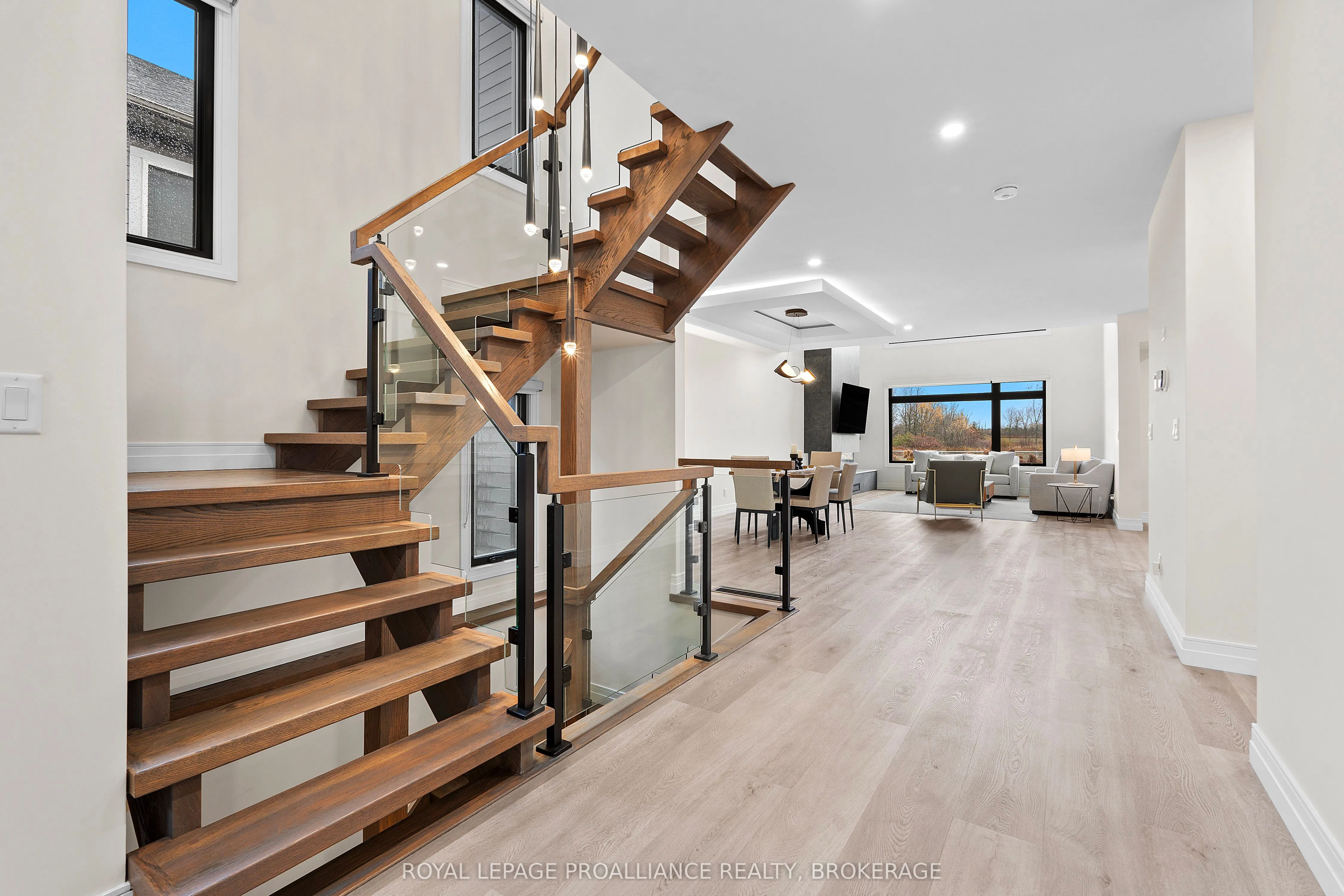 832 Windermere Drive