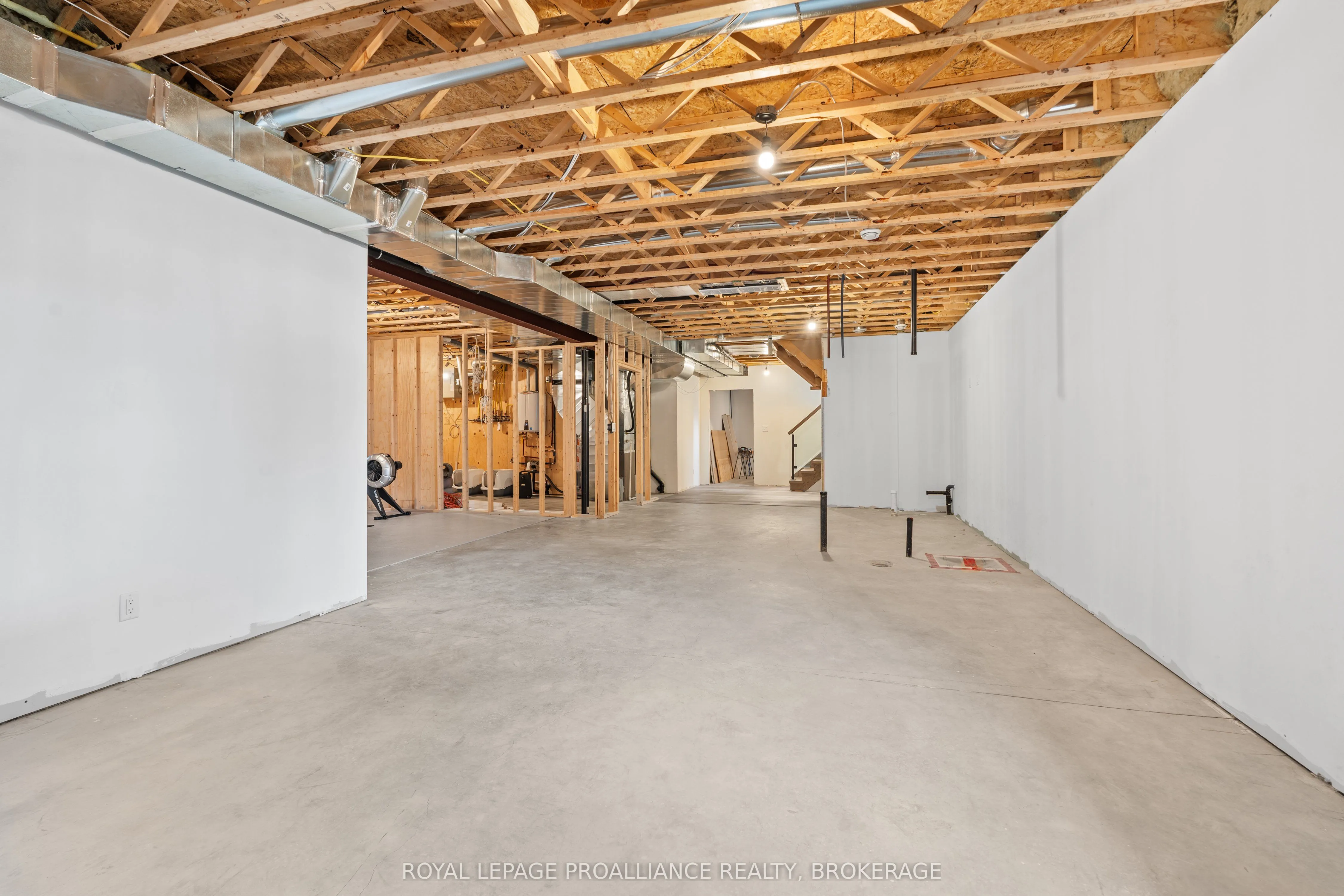 832 Windermere Drive