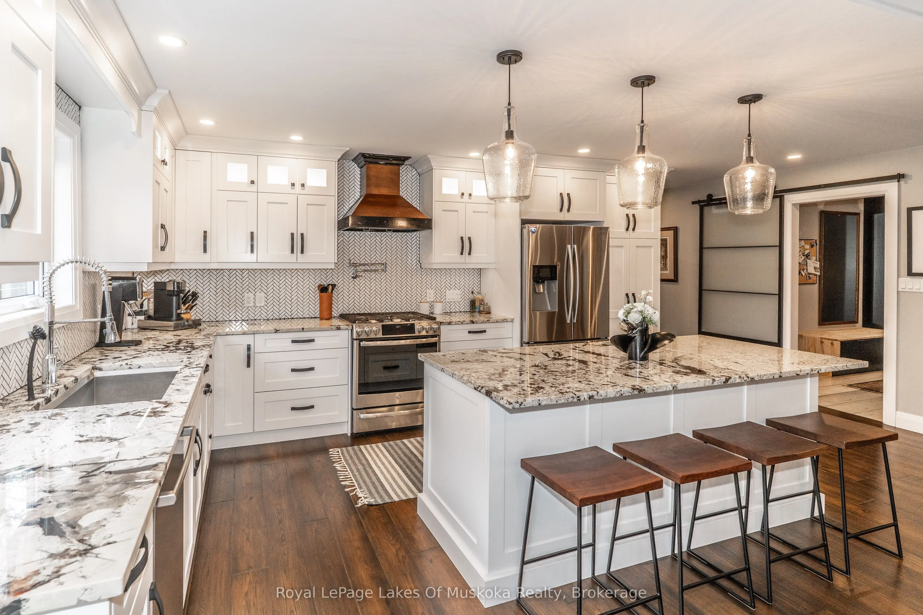 461 Rowanwood Road